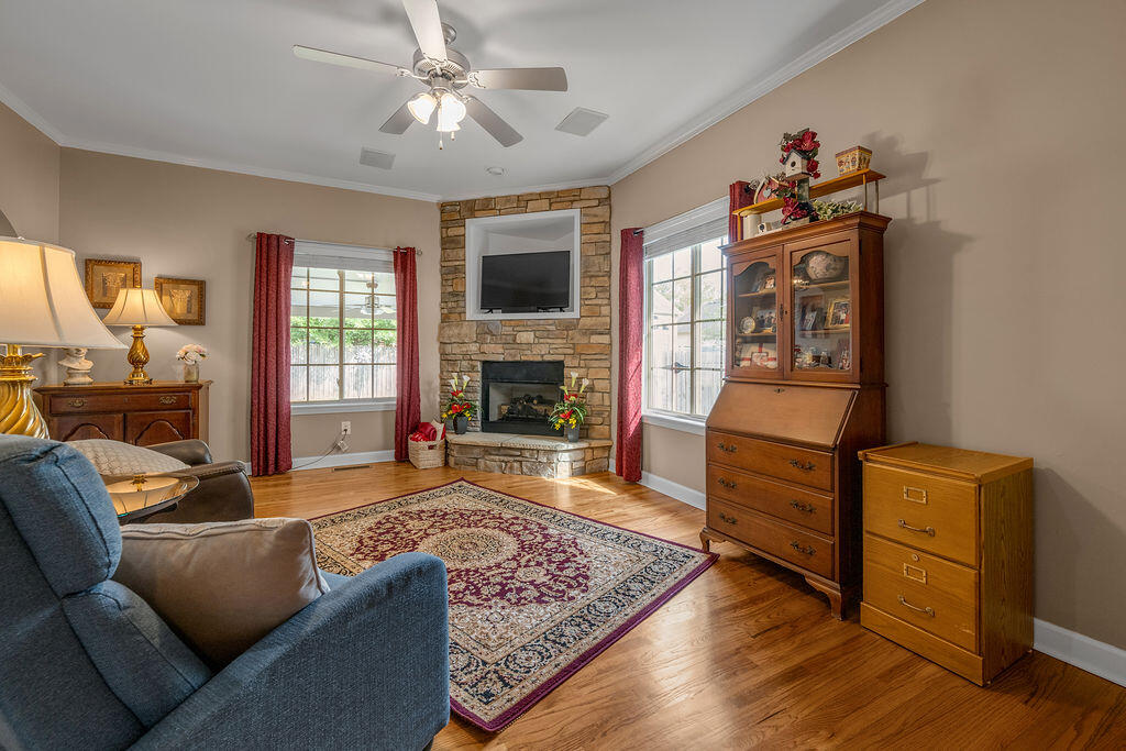 3613 Polo Club Boulevard Property Photo 7