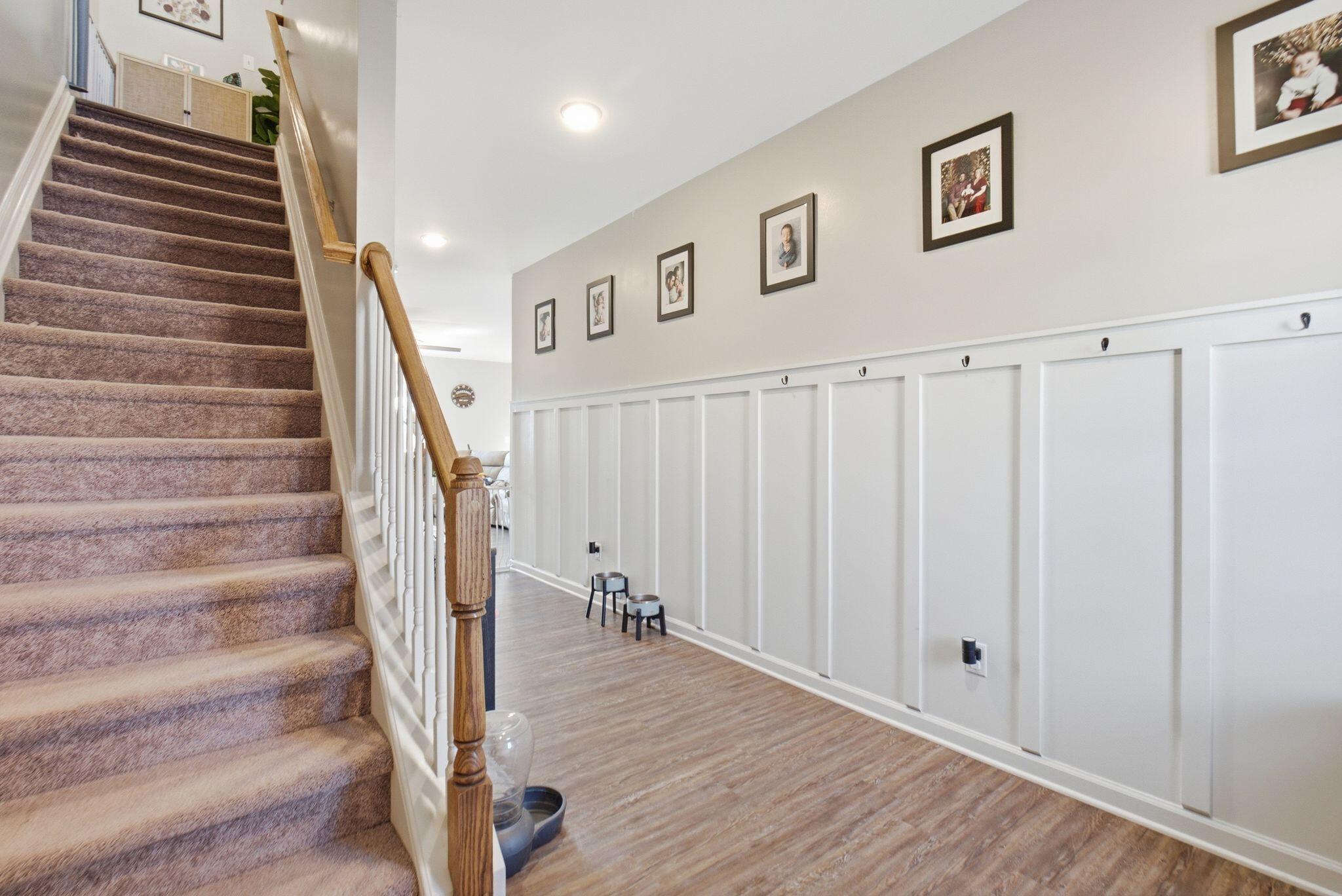 208 Sinclair Court Property Photo 8