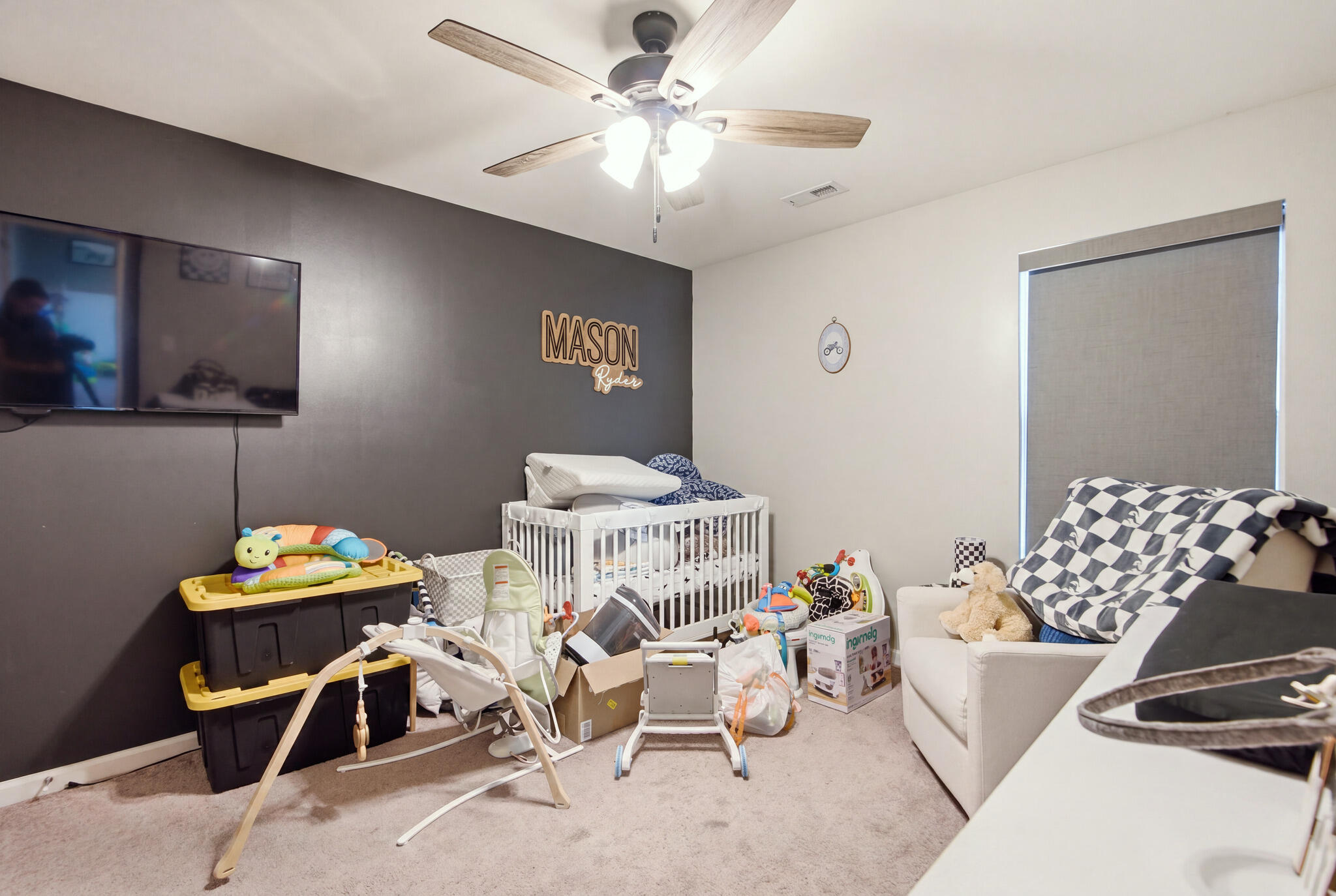 208 Sinclair Court Property Photo 30