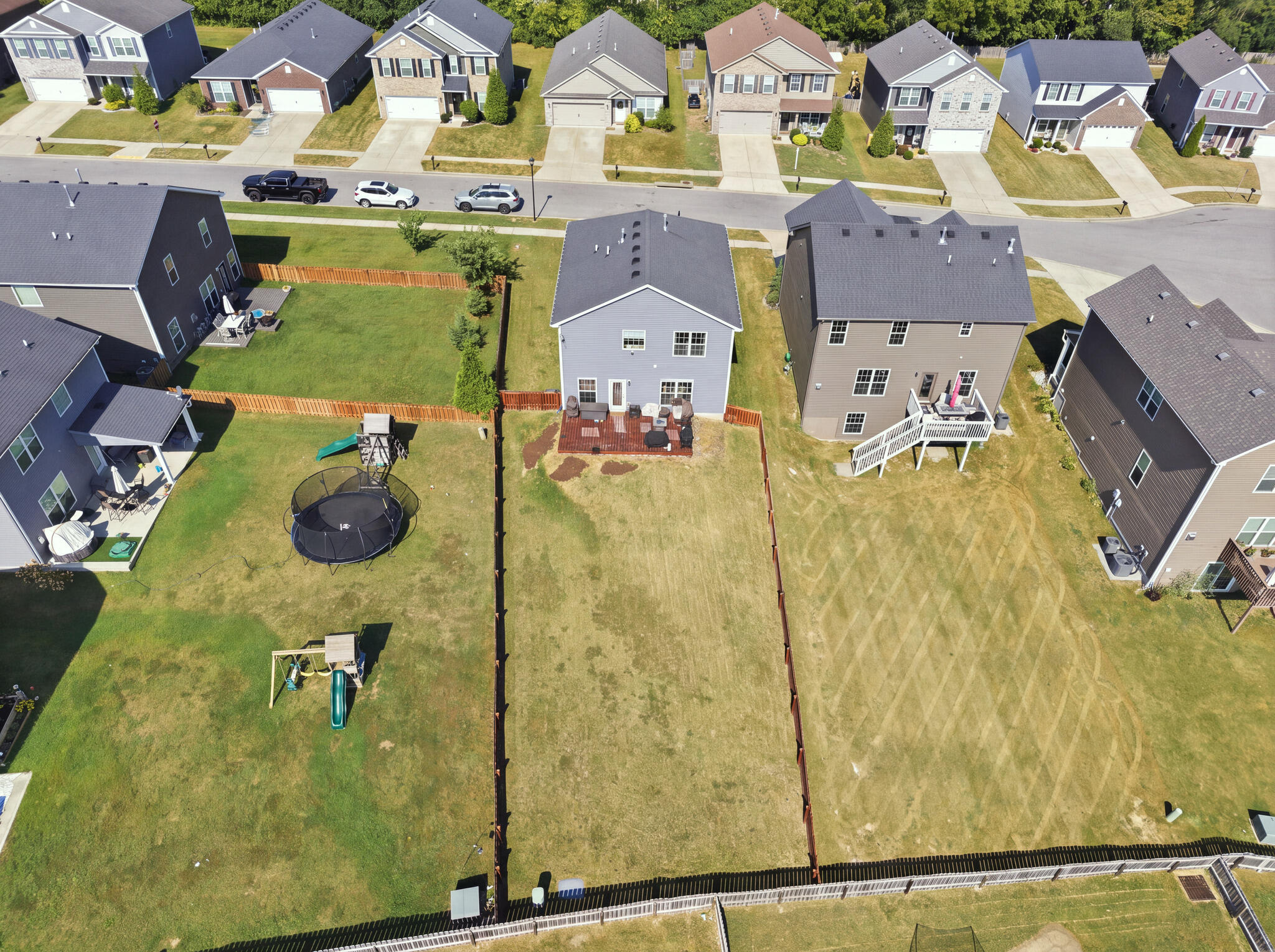 208 Sinclair Court Property Photo 39