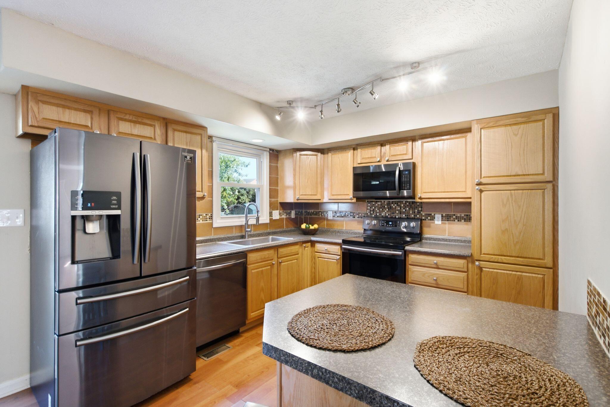 1415 Ridgecrest Drive Property Photo 15