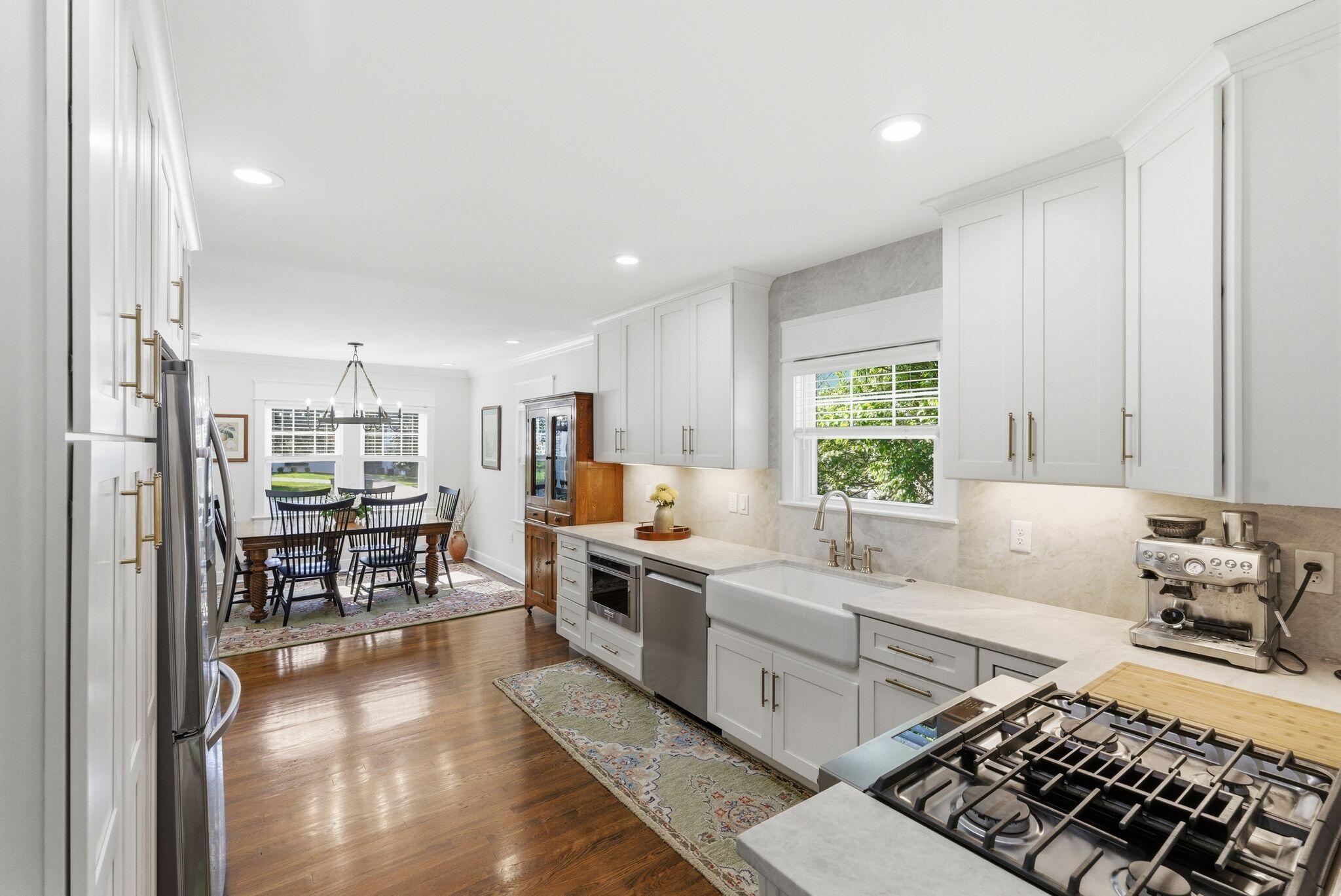 403 Chinoe Road Property Photo 19