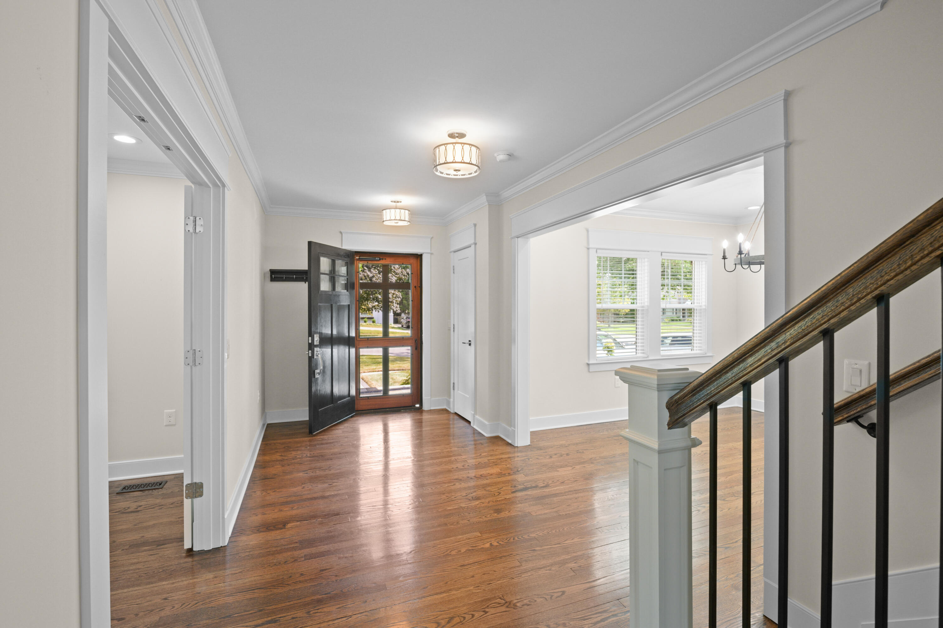 403 Chinoe Road Property Photo 37