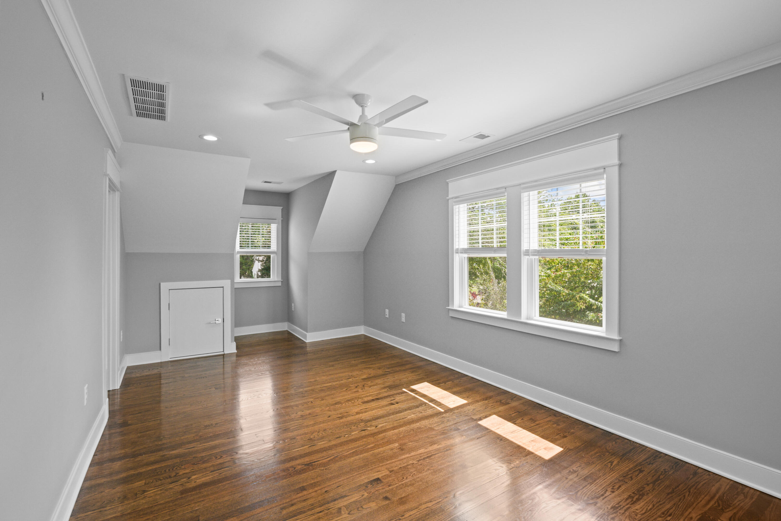 403 Chinoe Road Property Photo 46