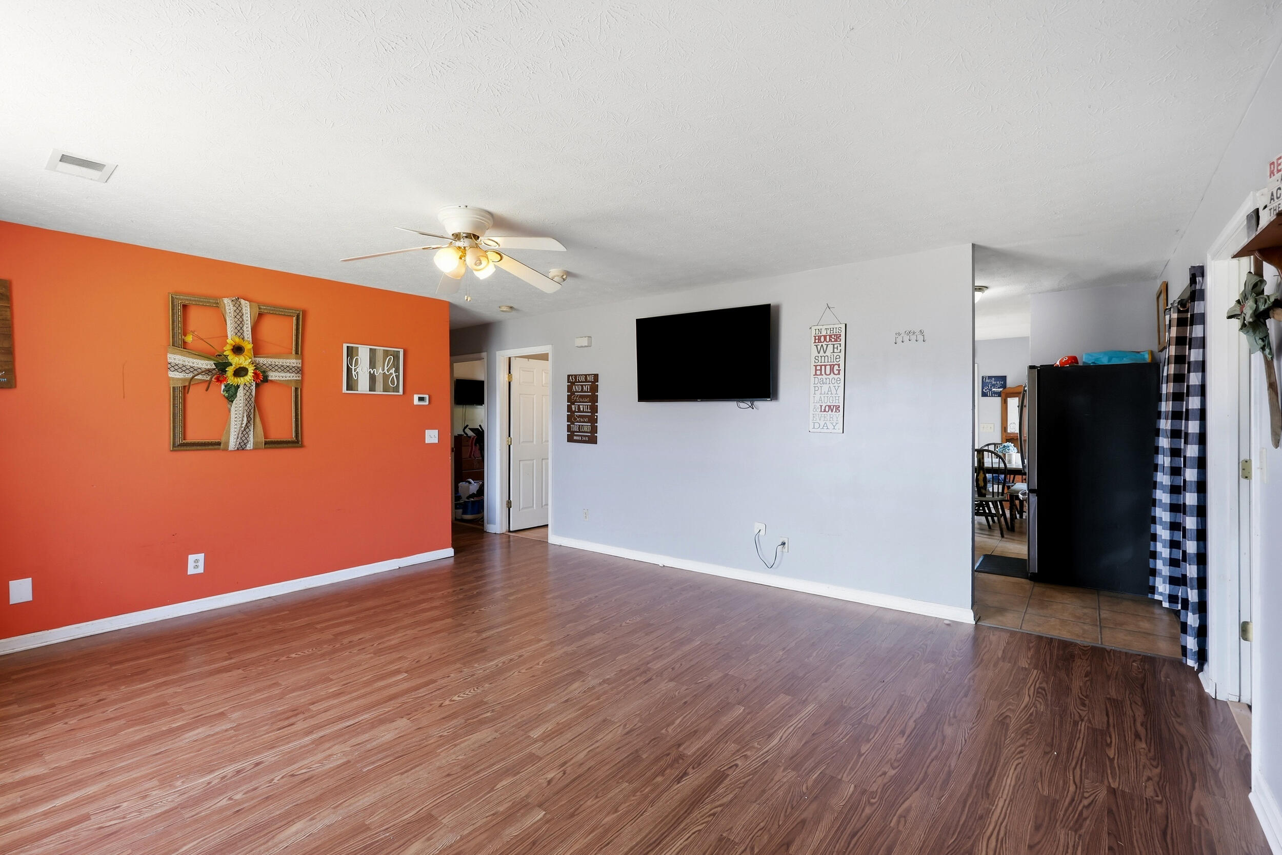 213 Kiester Drive Property Photo 4