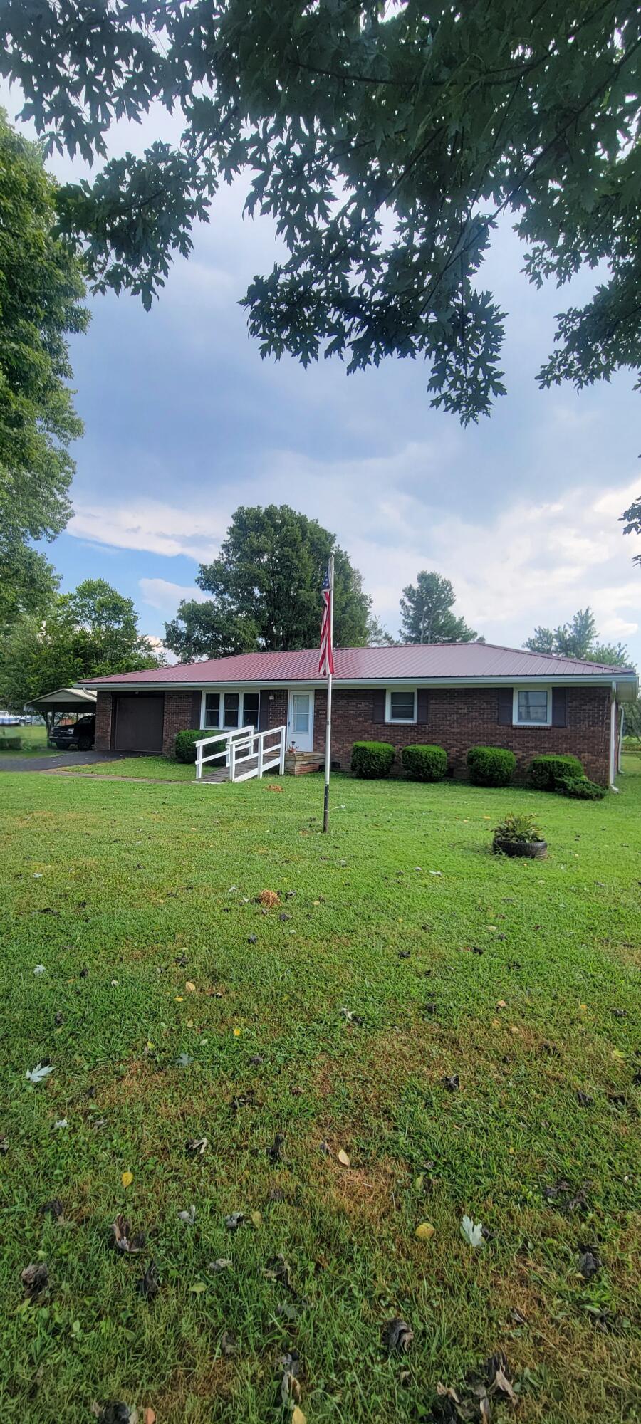 147 Greg Drive Property Photo 4