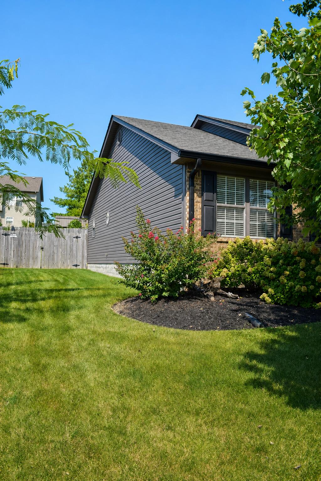358 Hanover Drive Property Photo 8