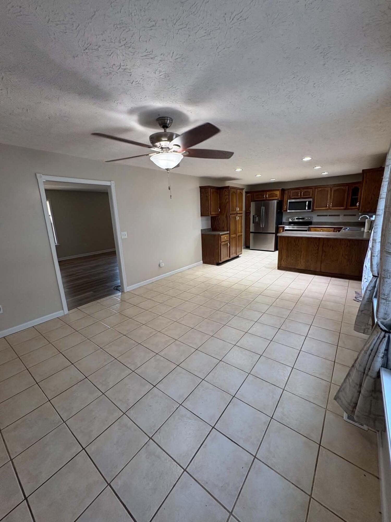 177 General Cleburne Drive Property Photo 17