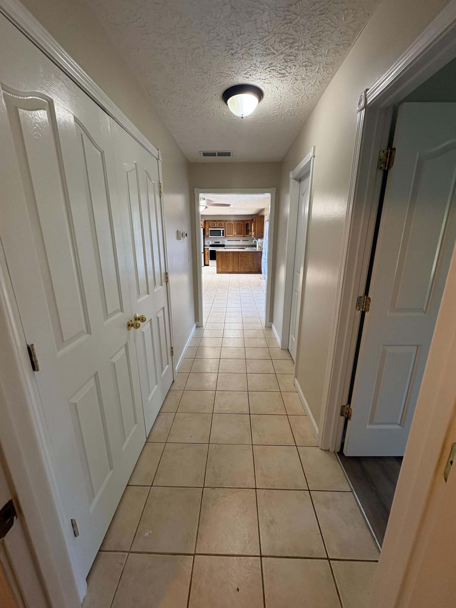 177 General Cleburne Drive Property Photo 26