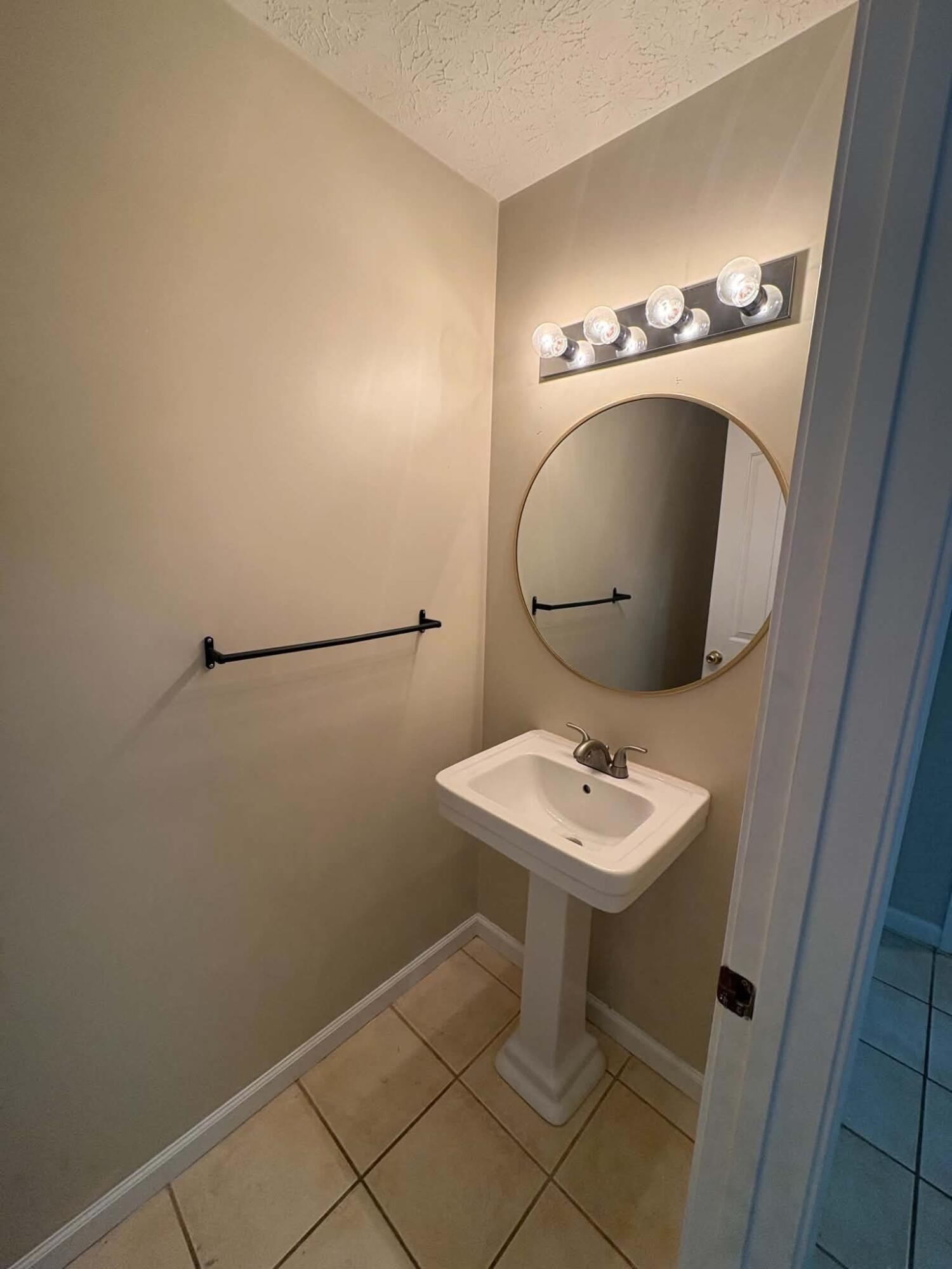 177 General Cleburne Drive Property Photo 27