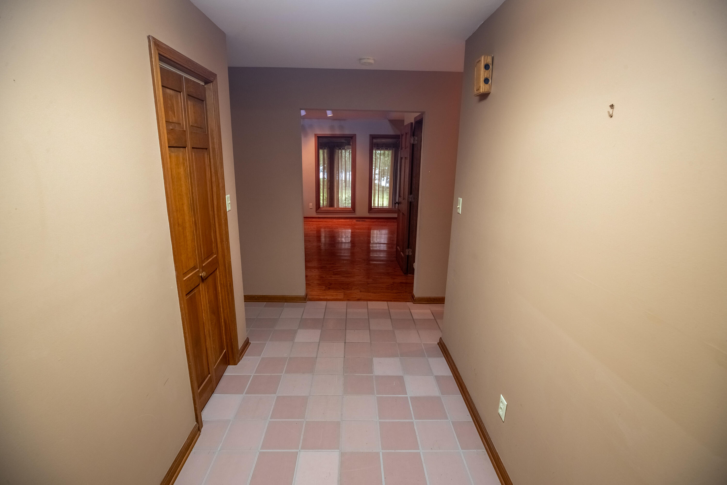 279 Bayshore Drive Property Photo 14