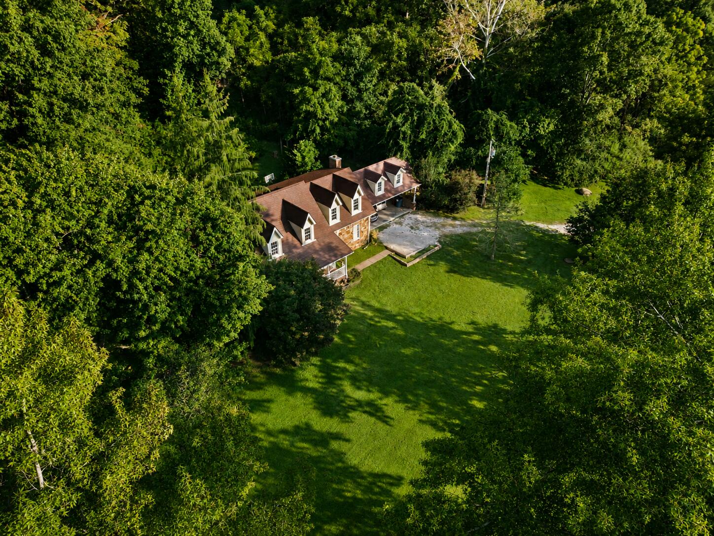 5084 Middle Fork Road Property Photo 5