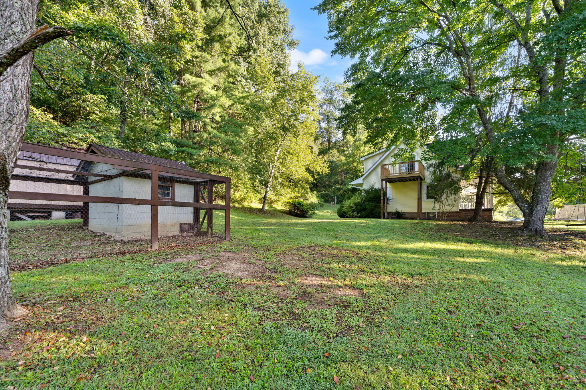 5084 Middle Fork Road Property Photo 12