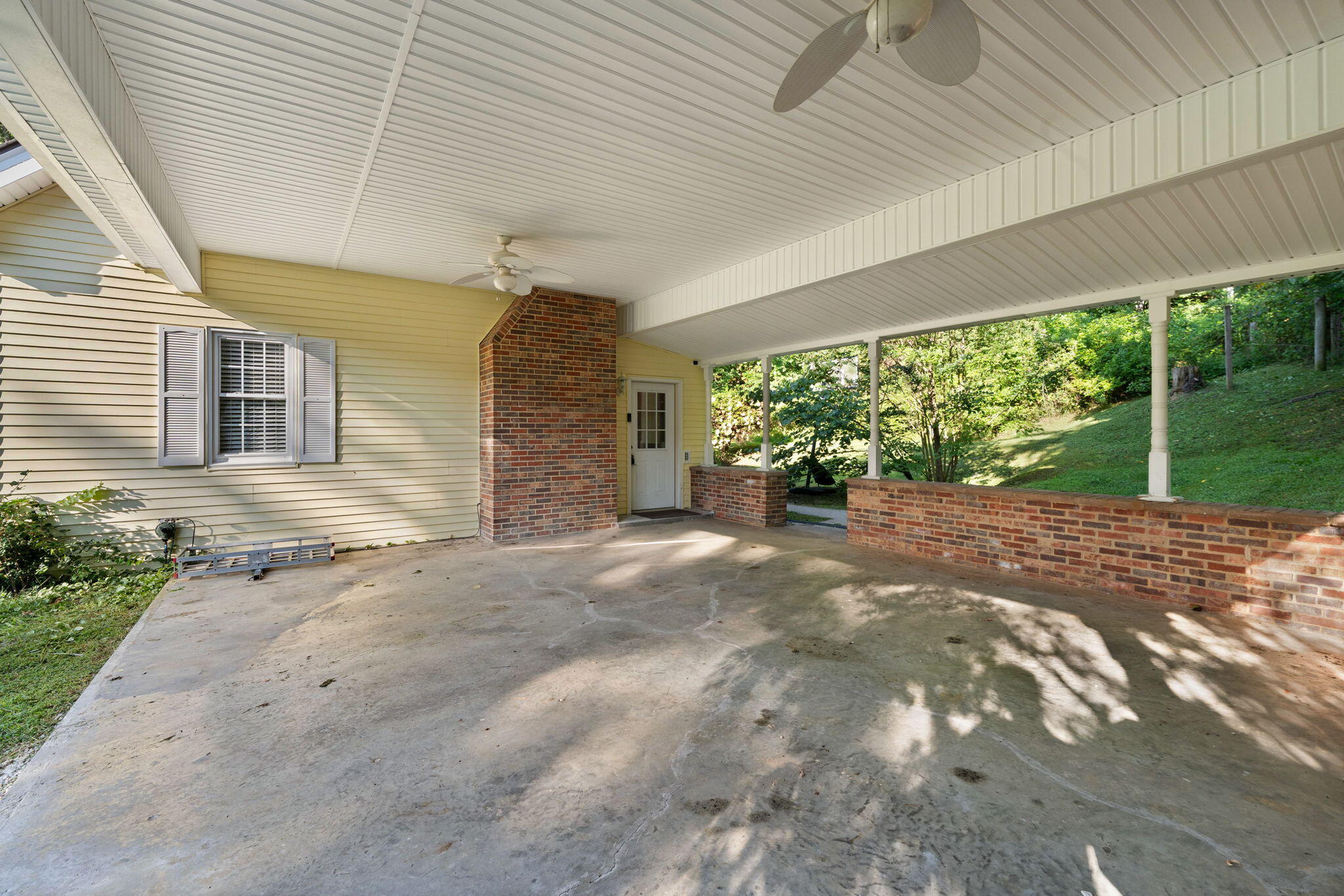5084 Middle Fork Road Property Photo 15