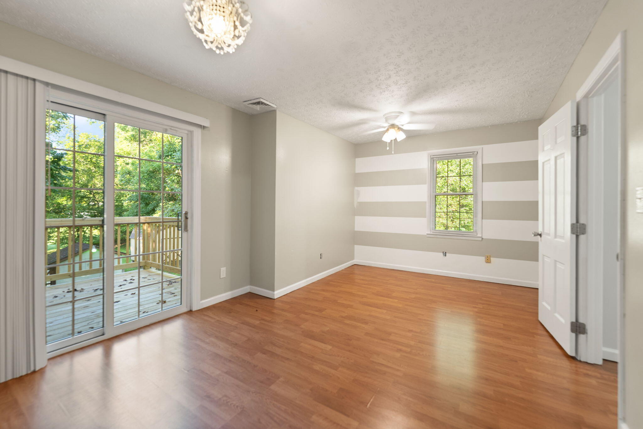 5084 Middle Fork Road Property Photo 36