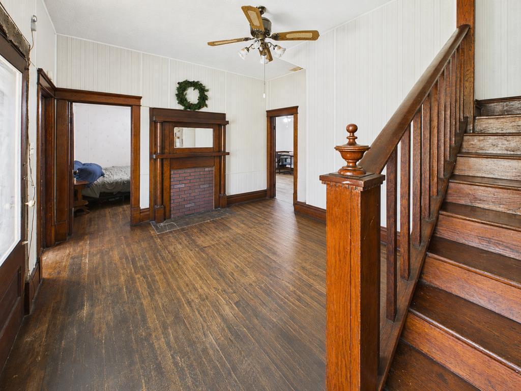 192 N Buckingham Avenue Property Photo 9