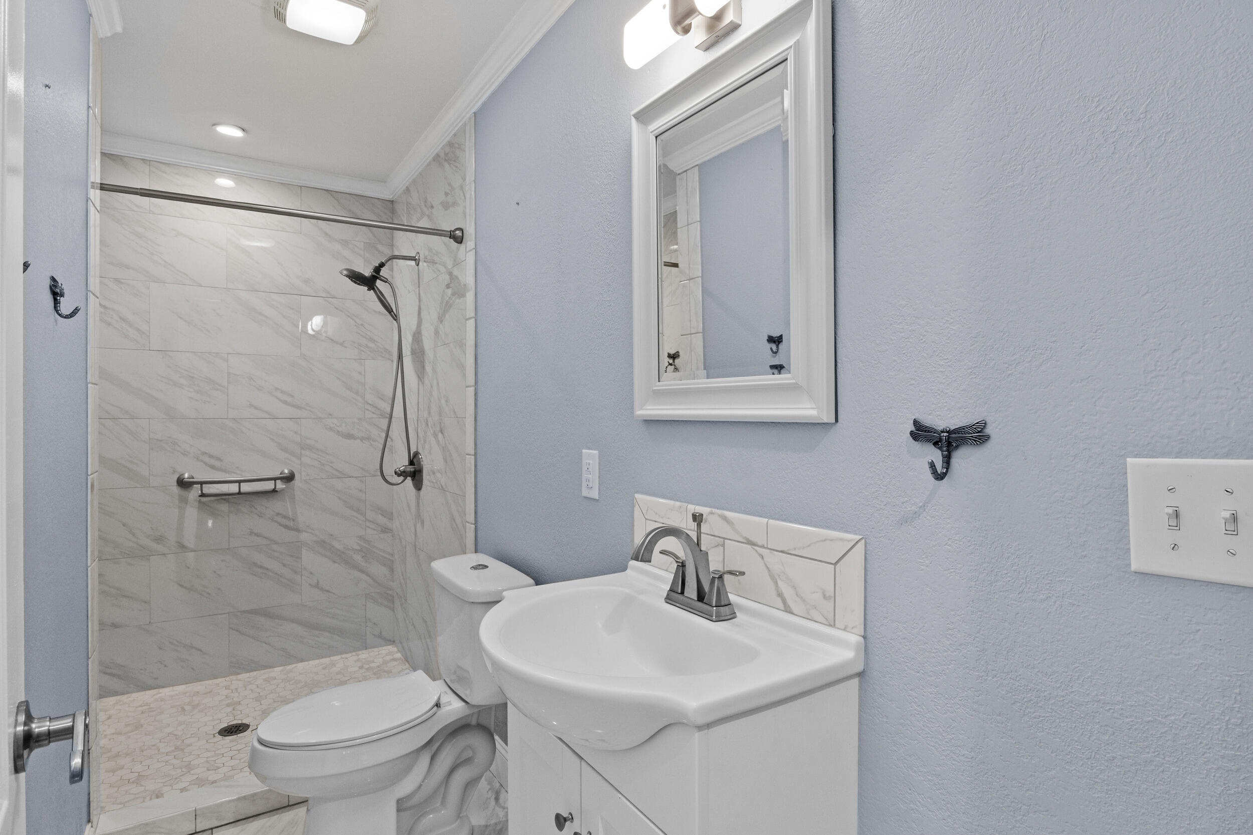 116 Man O War Drive Property Photo 18