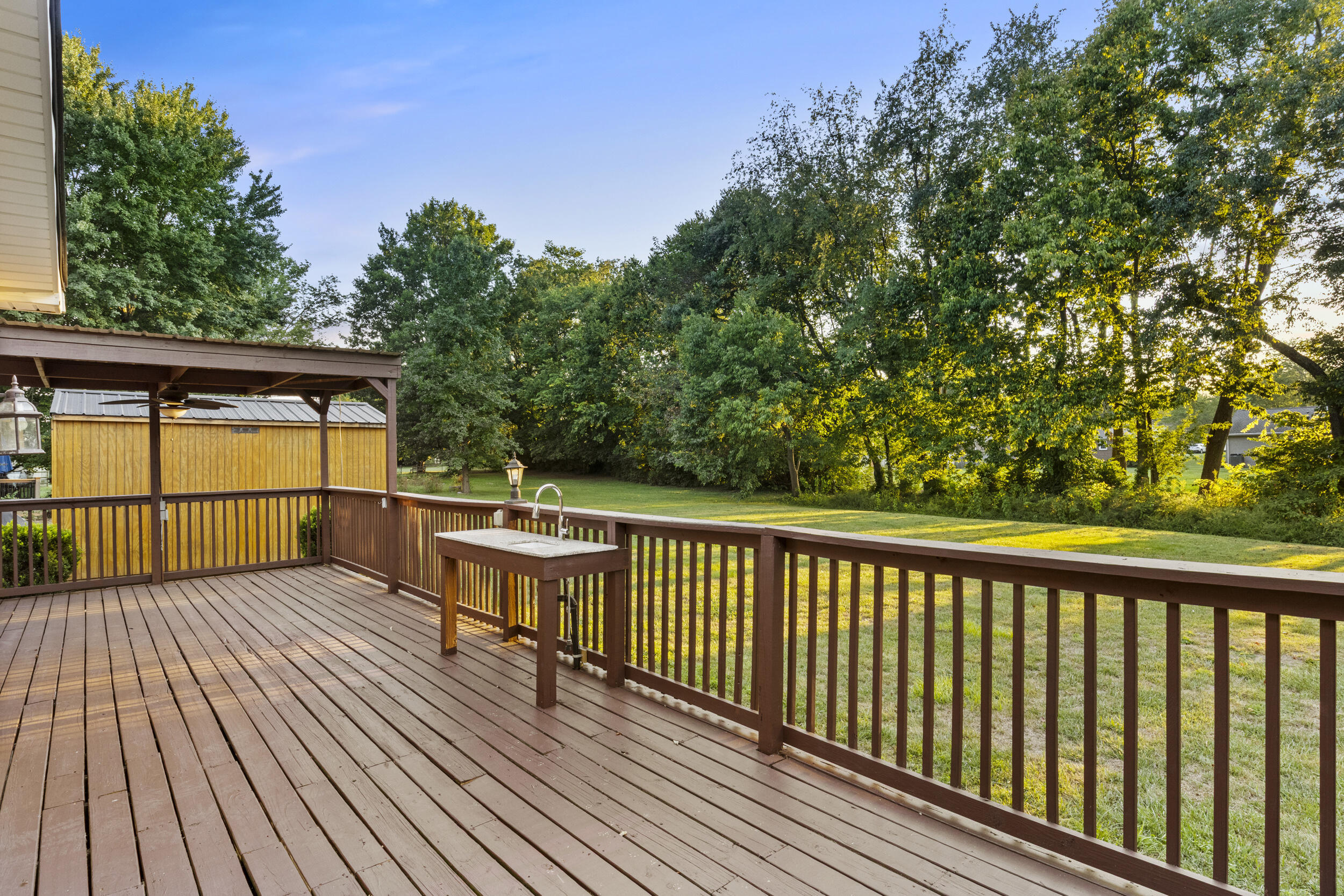116 Man O War Drive Property Photo 40