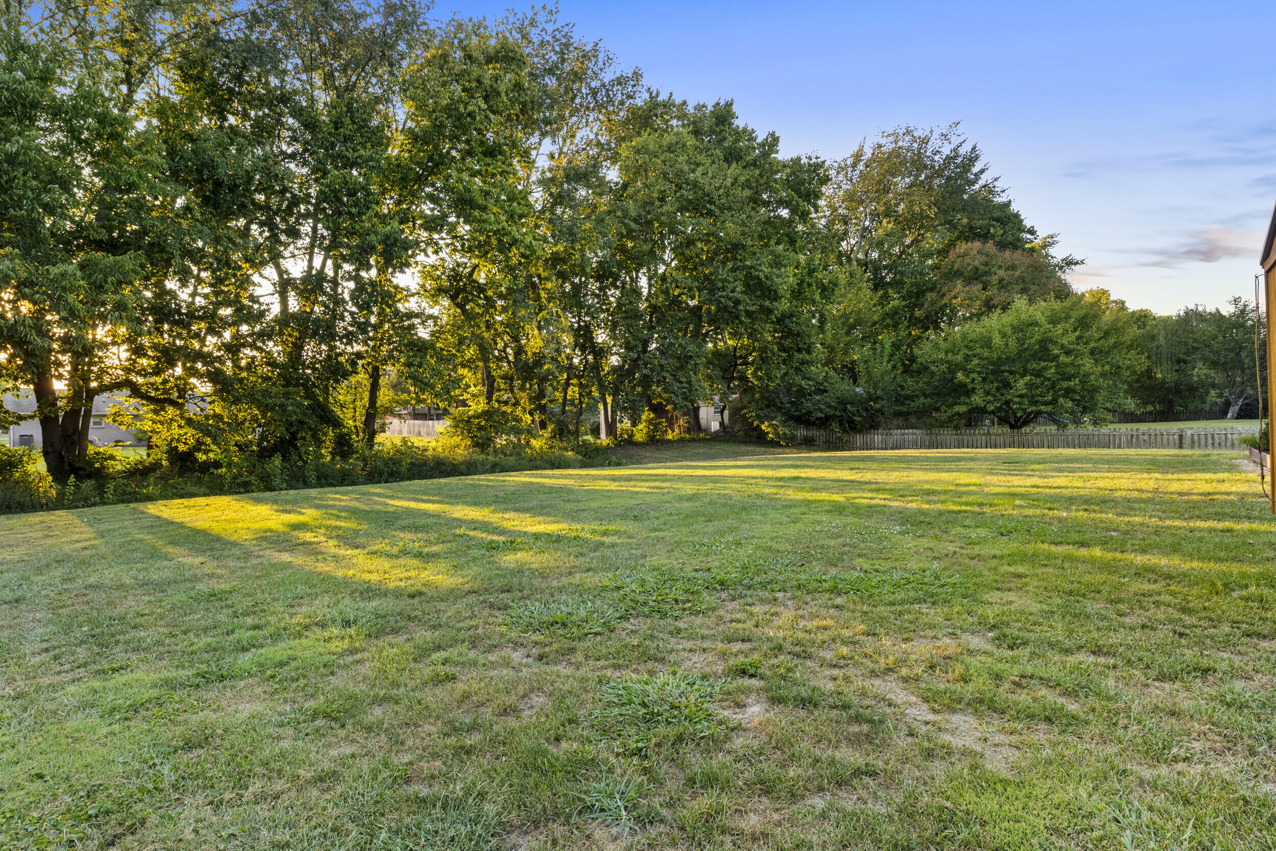 116 Man O War Drive Property Photo 46