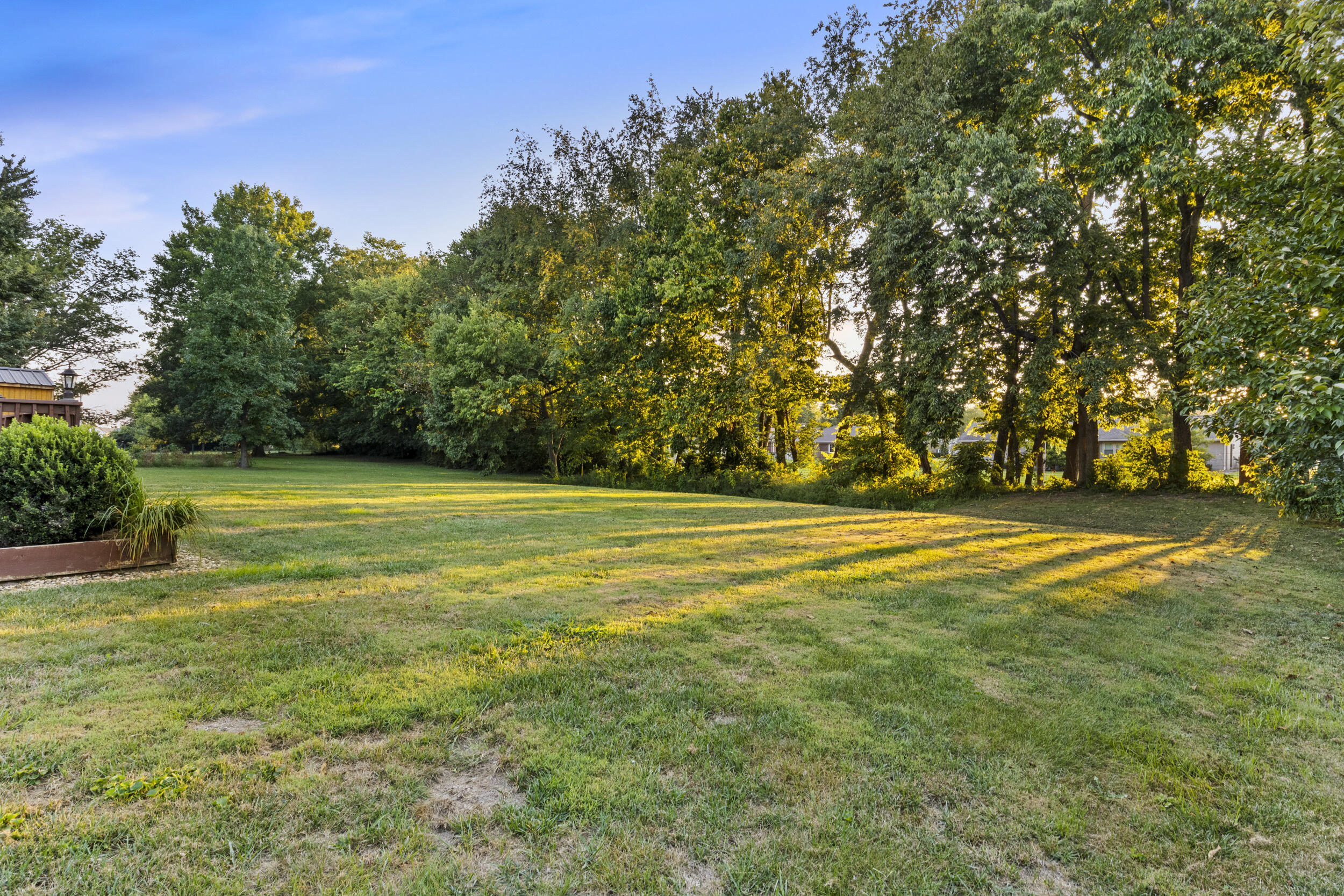 116 Man O War Drive Property Photo 48
