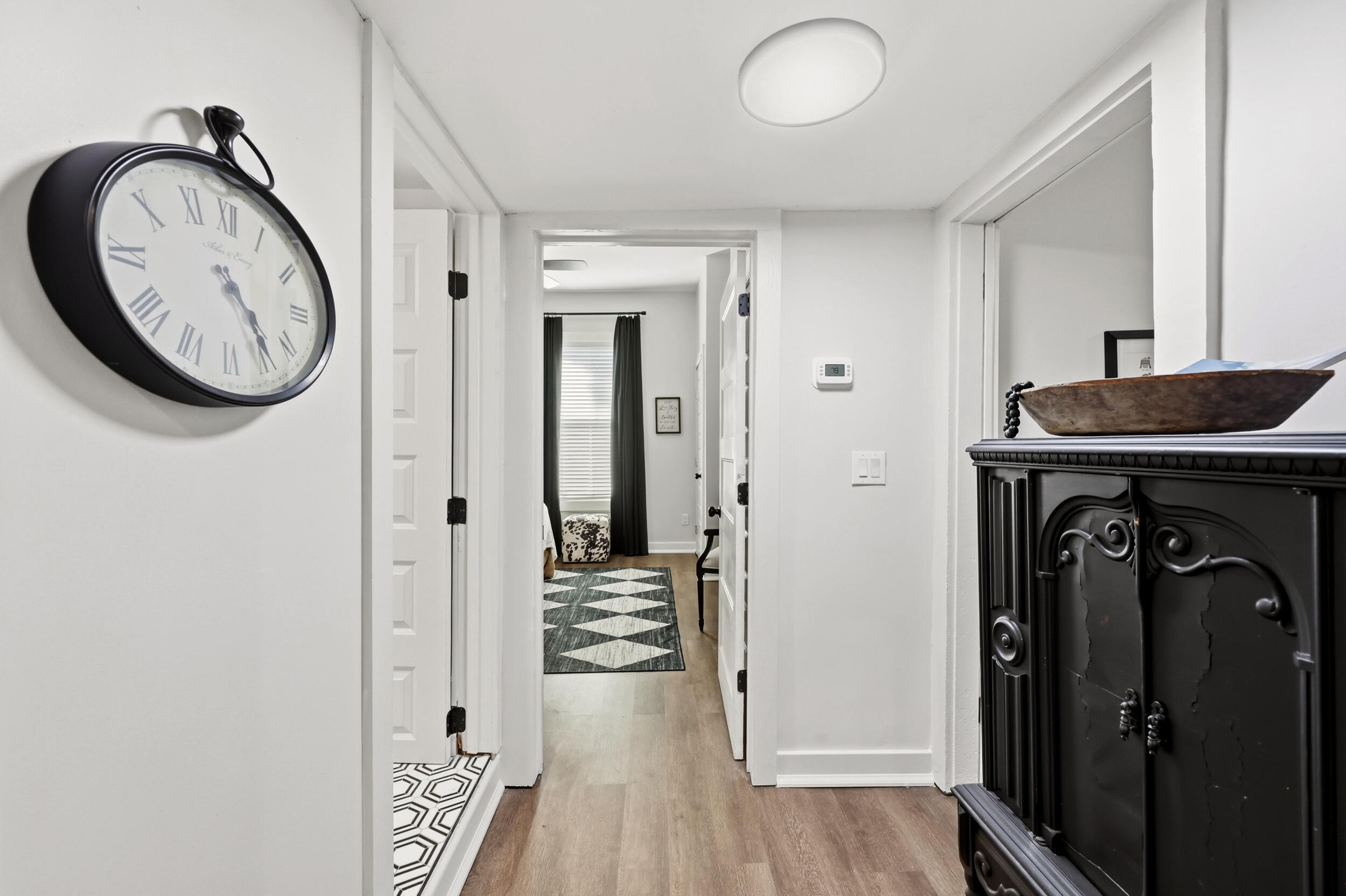 720 W Lexington Avenue Property Photo 17