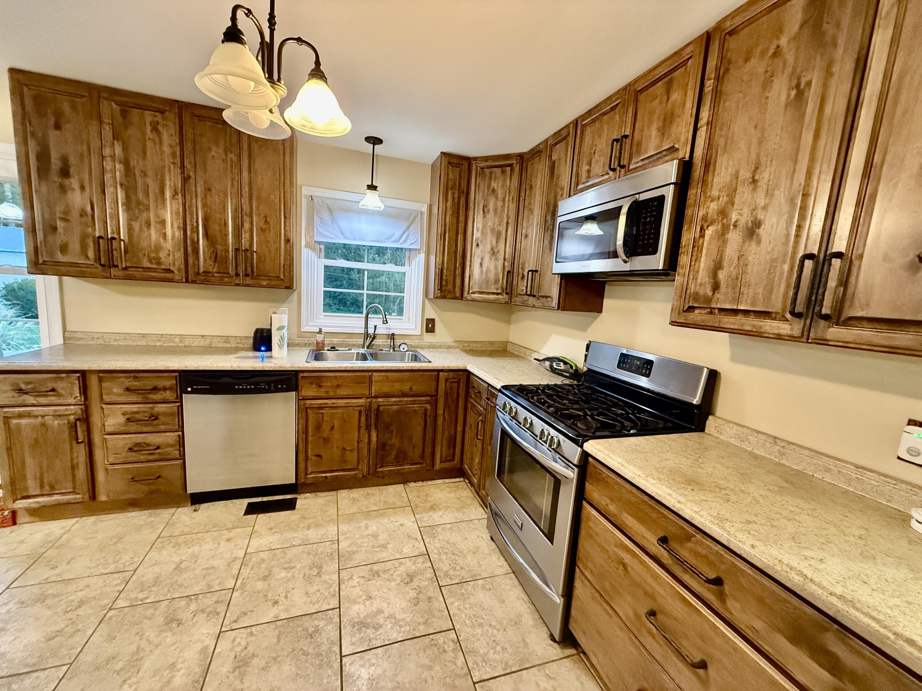 153 Southern Heights Property Photo 23