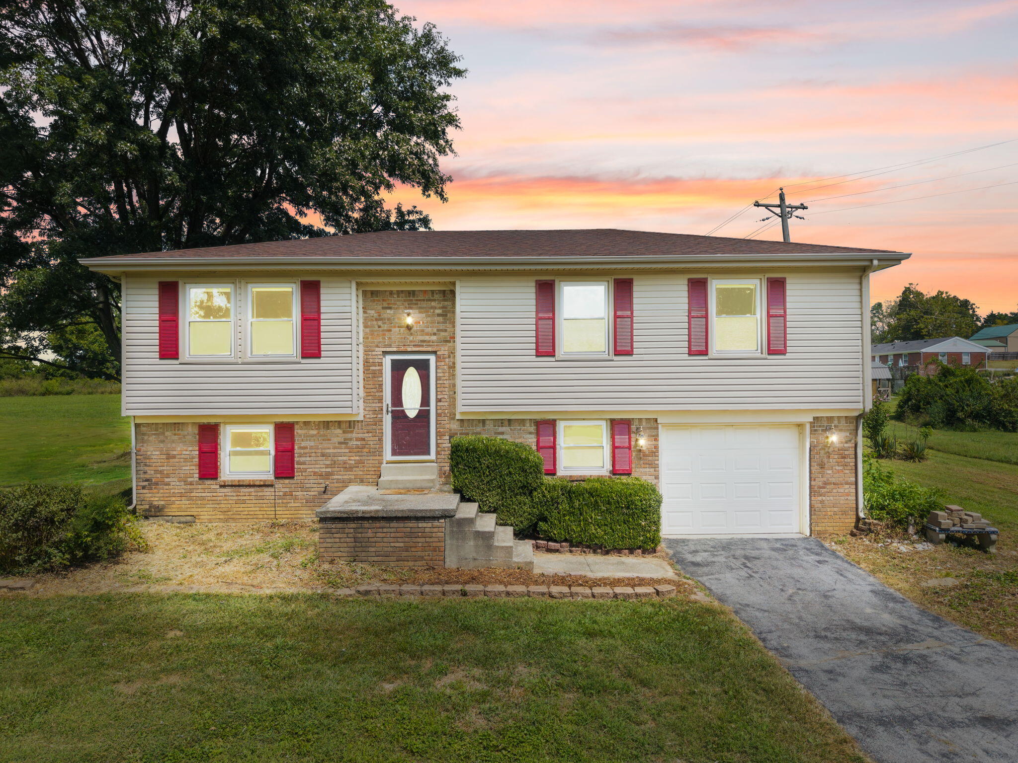 50 Hickory Lane Property Photo 1