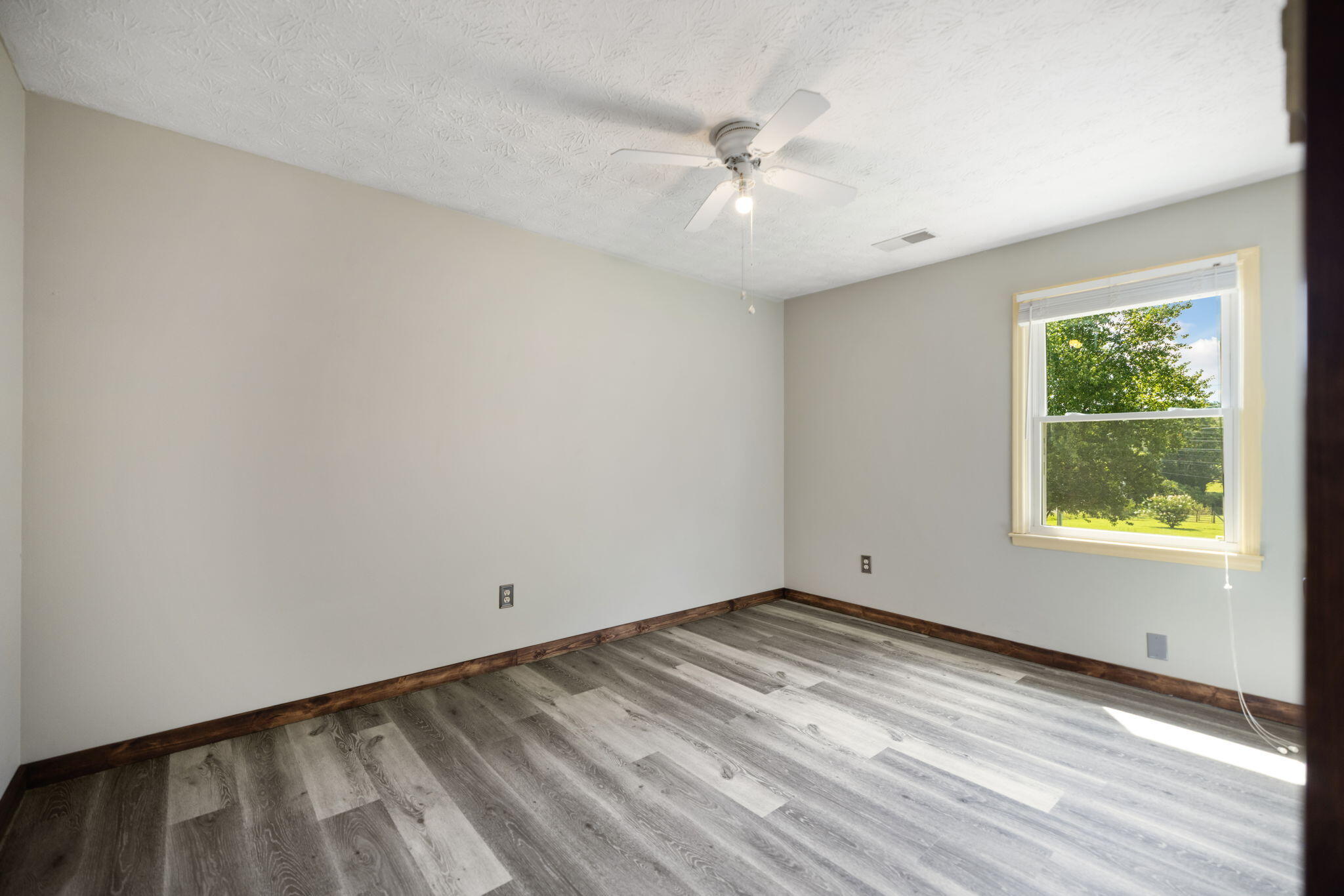 50 Hickory Lane Property Photo 23