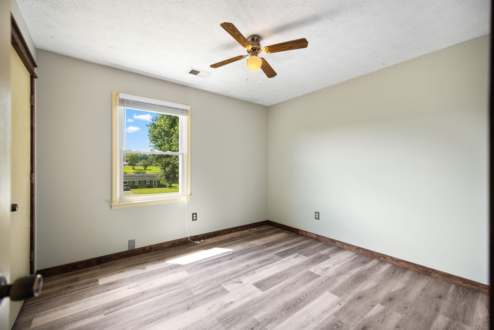 50 Hickory Lane Property Photo 25