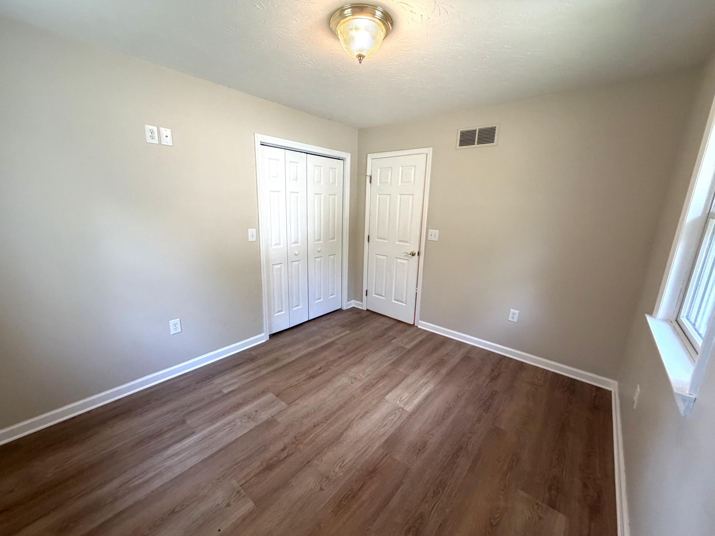 12 River Rd Street Property Photo 24