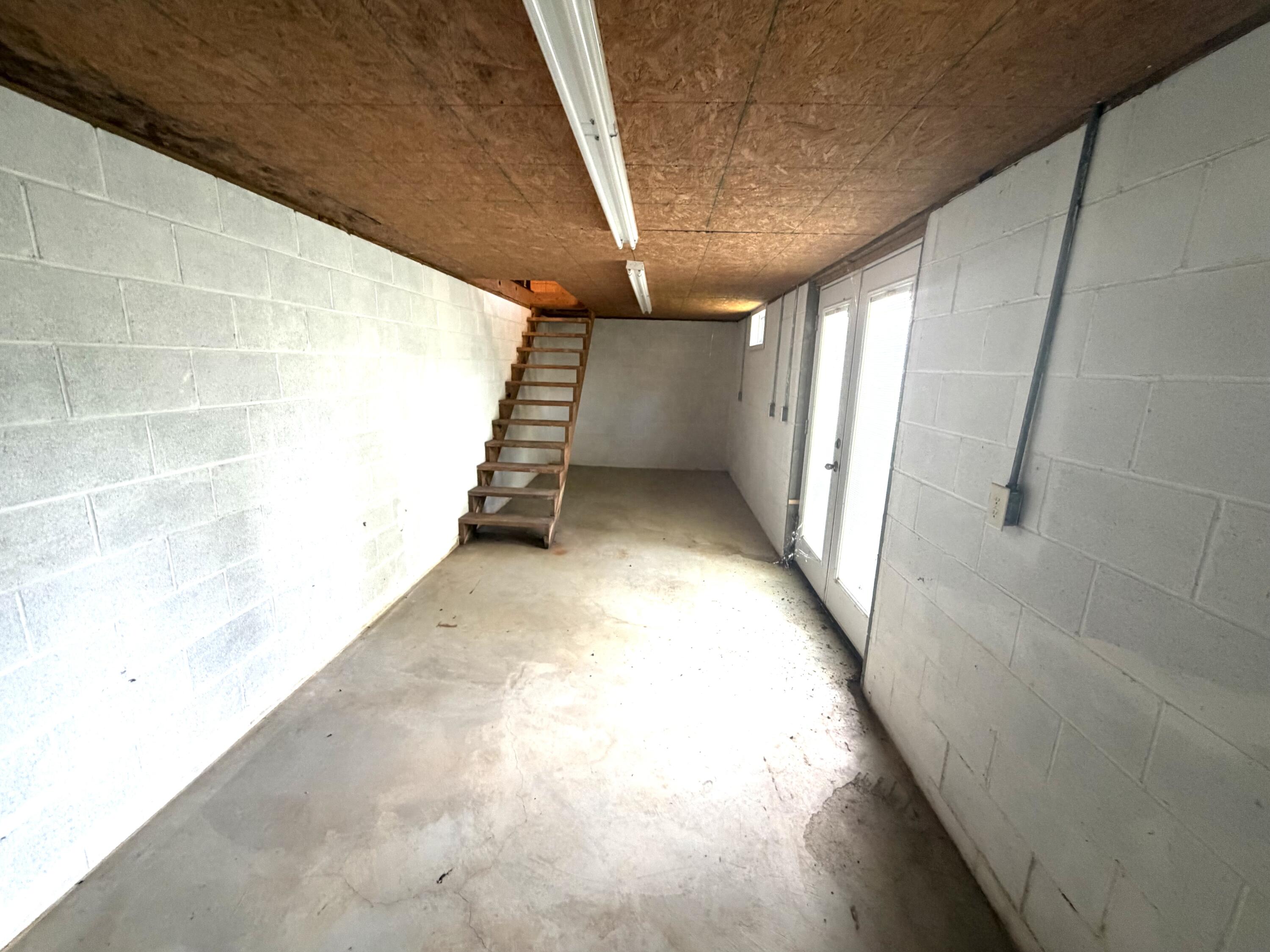 12 River Rd Street Property Photo 37