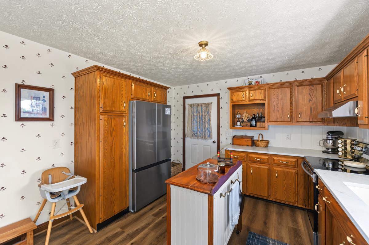 761 Texas Loop Road Property Photo 13