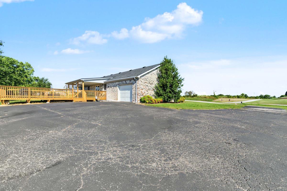 761 Texas Loop Road Property Photo 32