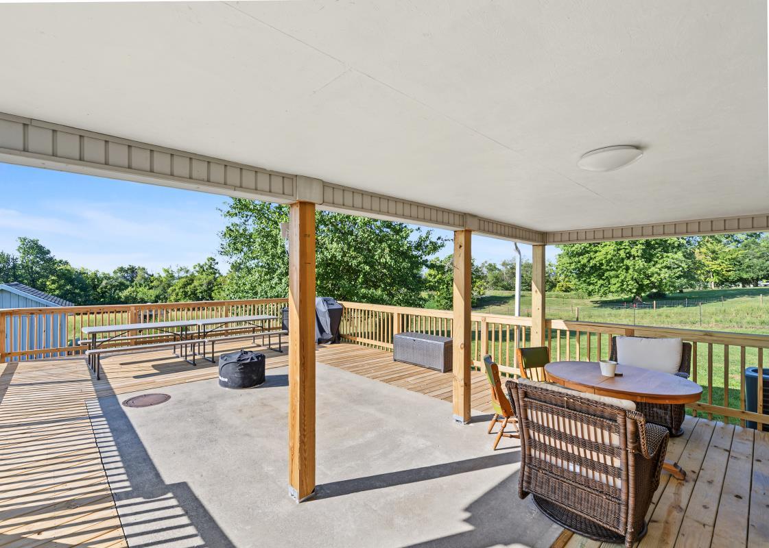 761 Texas Loop Road Property Photo 33