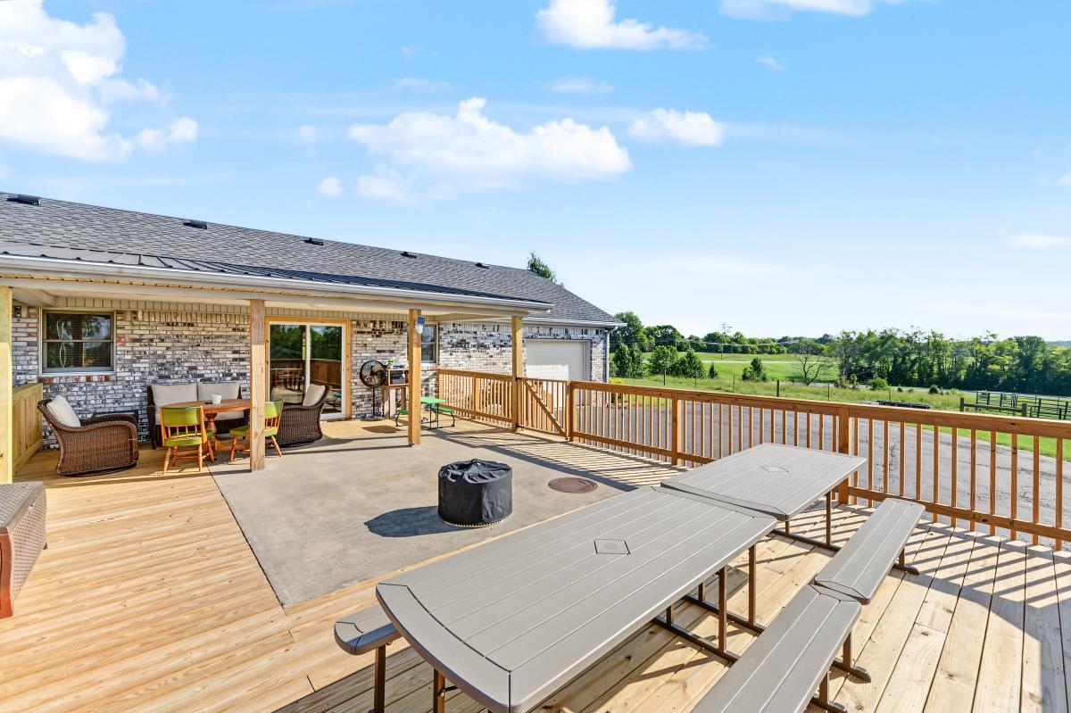 761 Texas Loop Road Property Photo 35