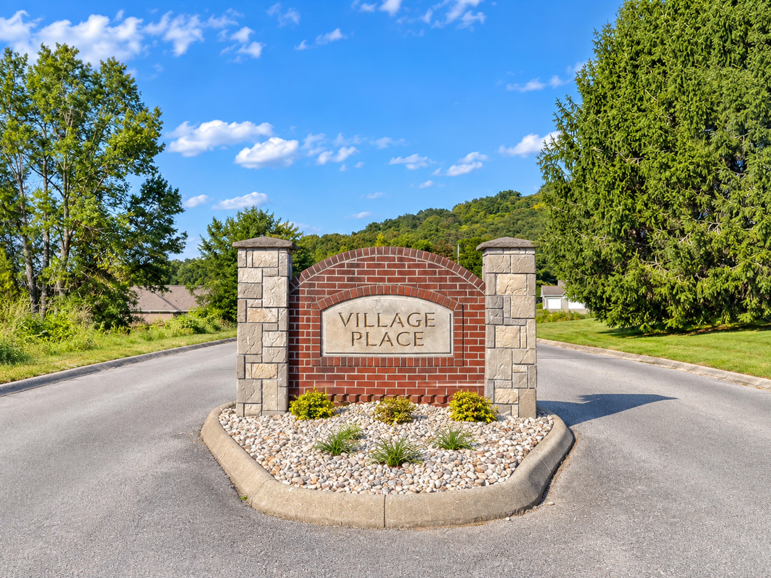 104 Whistling Straits Drive Property Photo 8