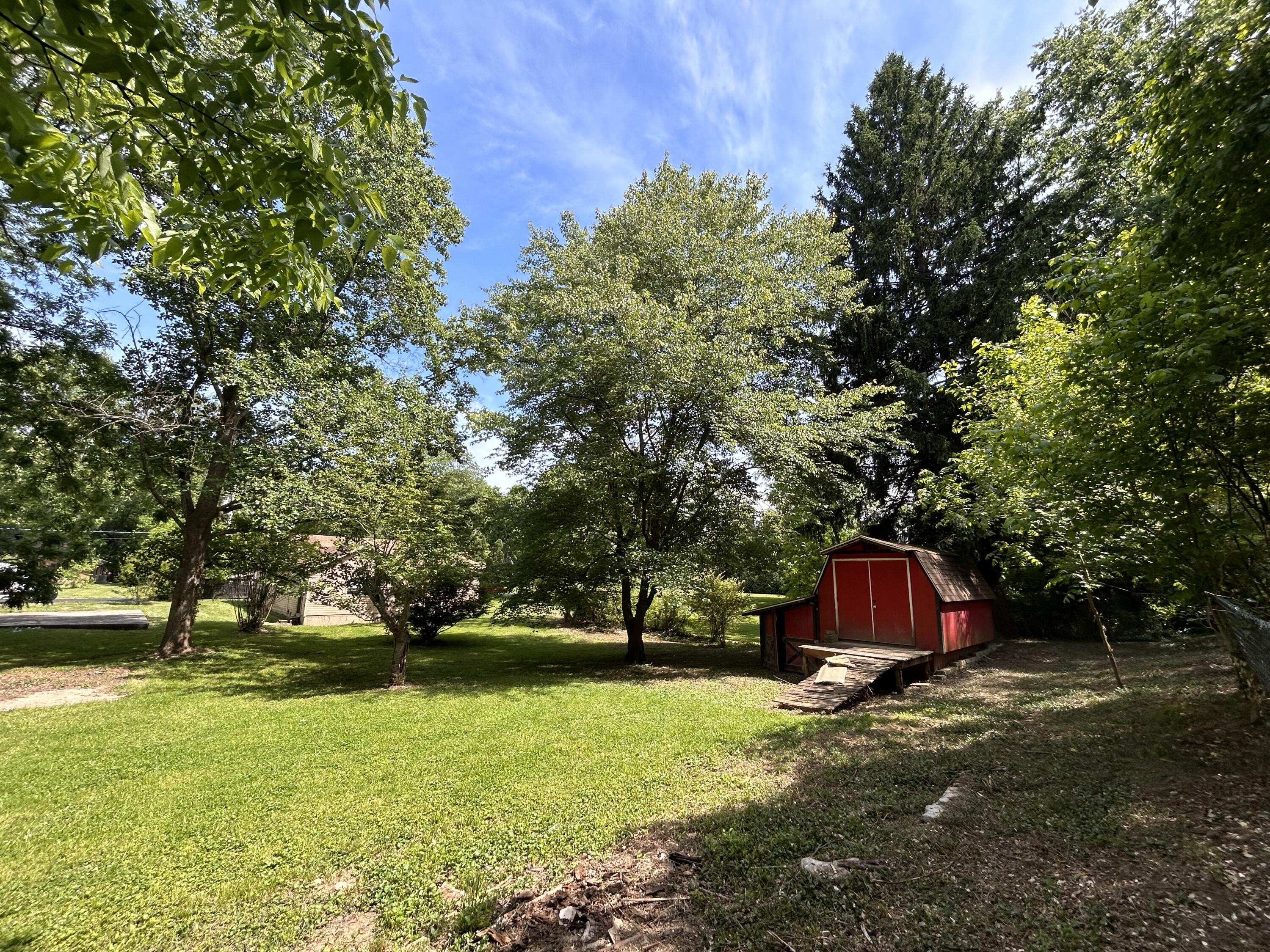 102-106 Admirals Landing Property Photo 6