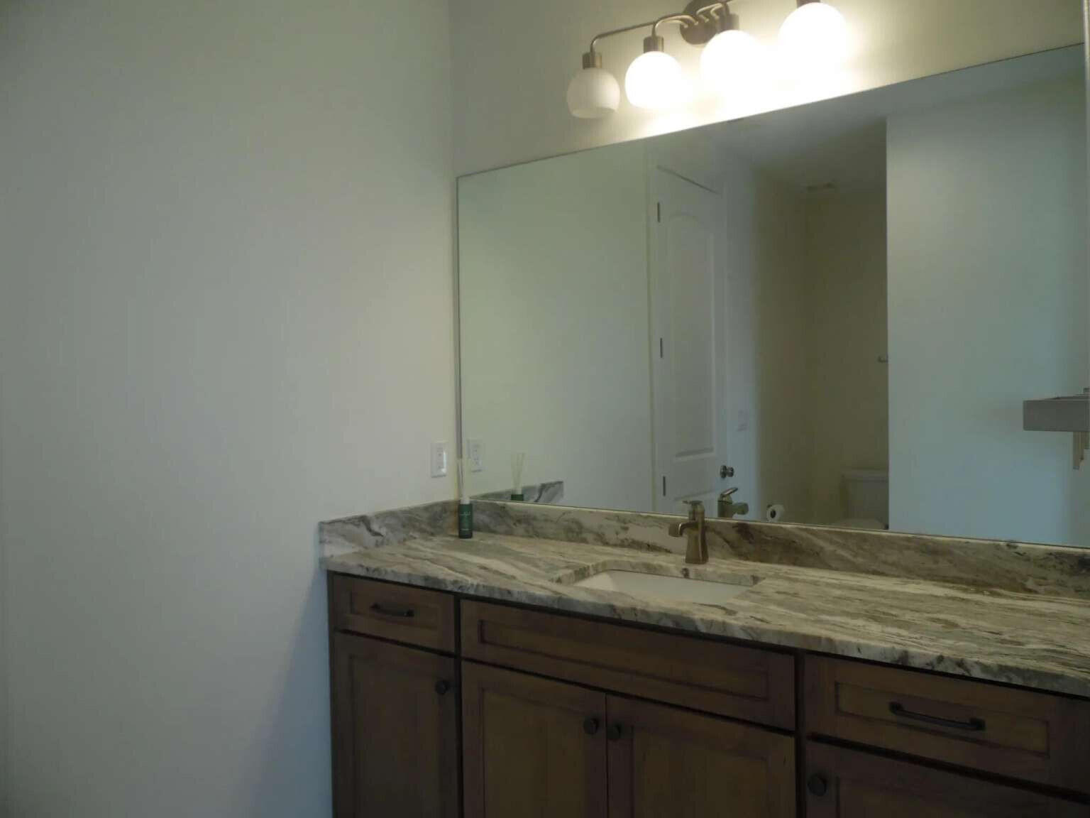 2331 Coroneo Lane Property Photo 6