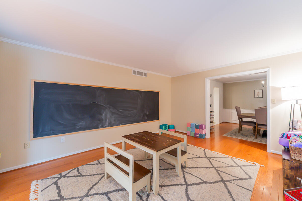 312 Highland Avenue Property Photo 9