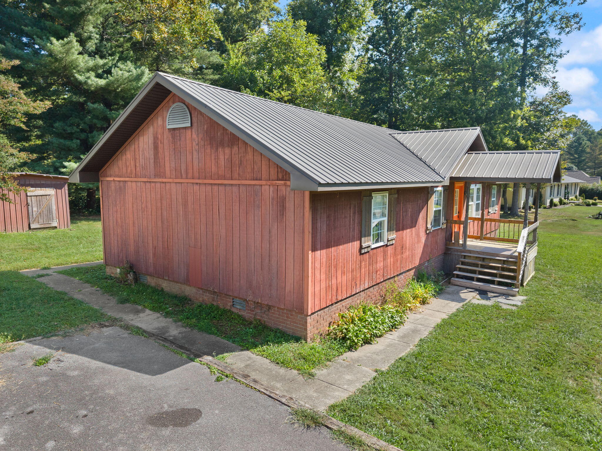 42 Oakview Lane Property Photo 4