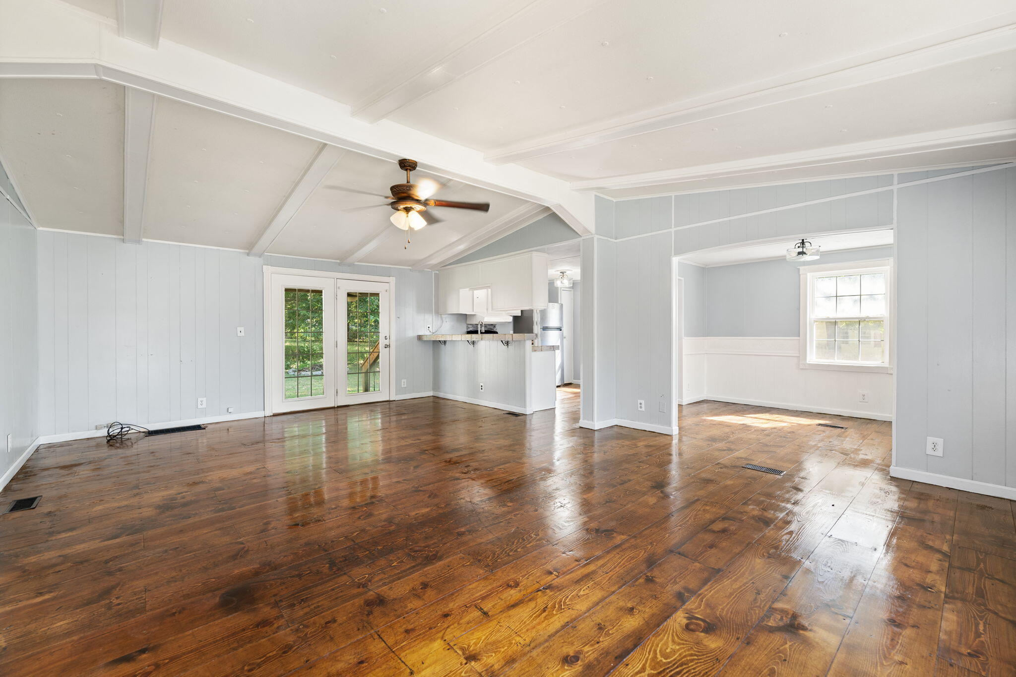 42 Oakview Lane Property Photo 6