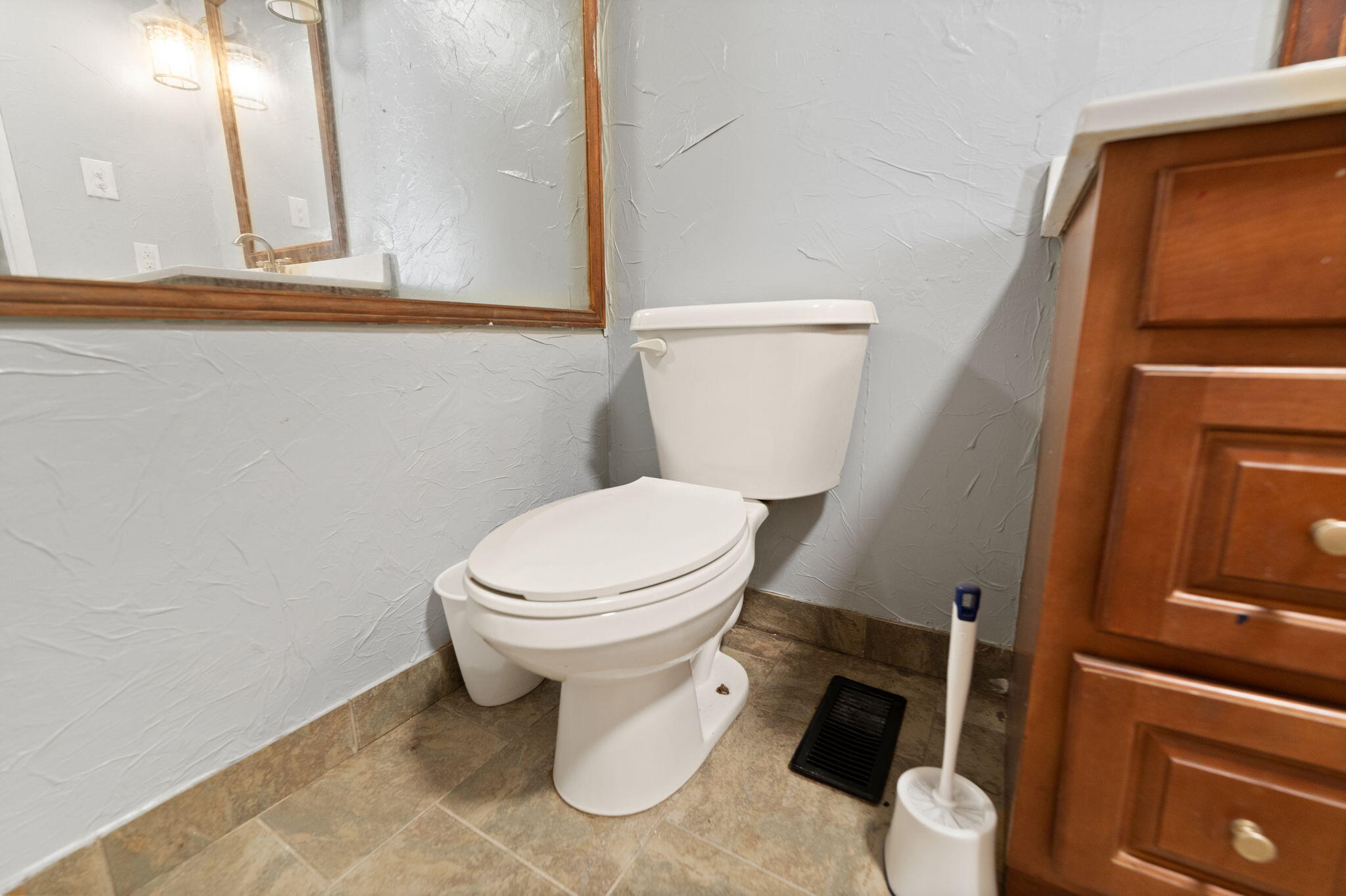 42 Oakview Lane Property Photo 28