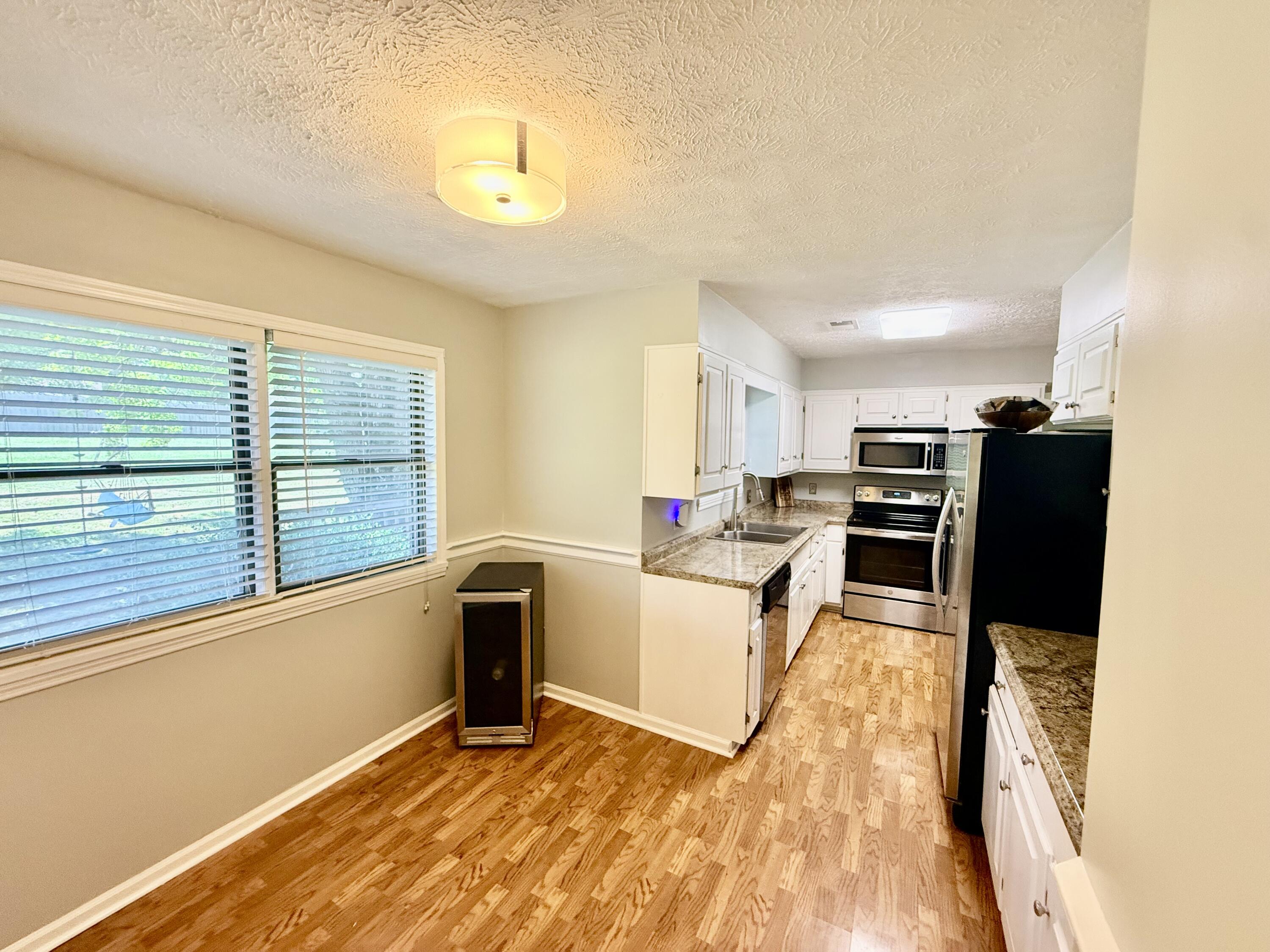 459 Missionary Lane Property Photo 6