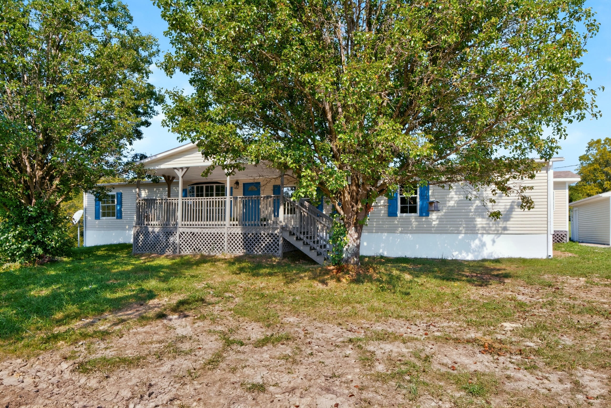 2870 Minors Br Road Property Photo 2