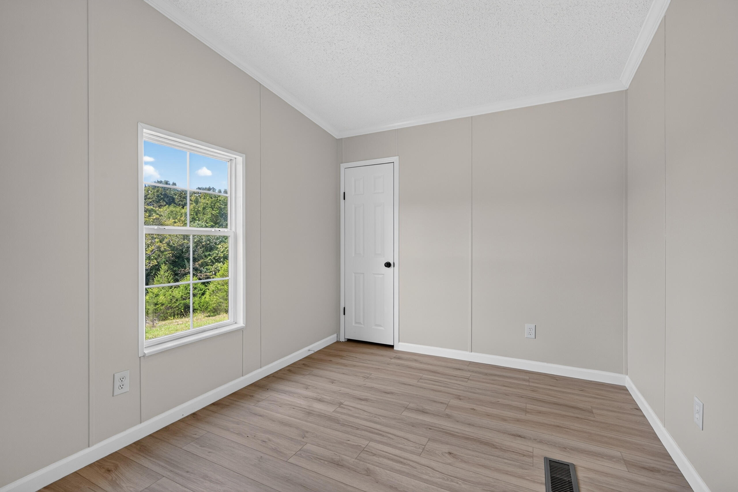 2870 Minors Br Road Property Photo 30