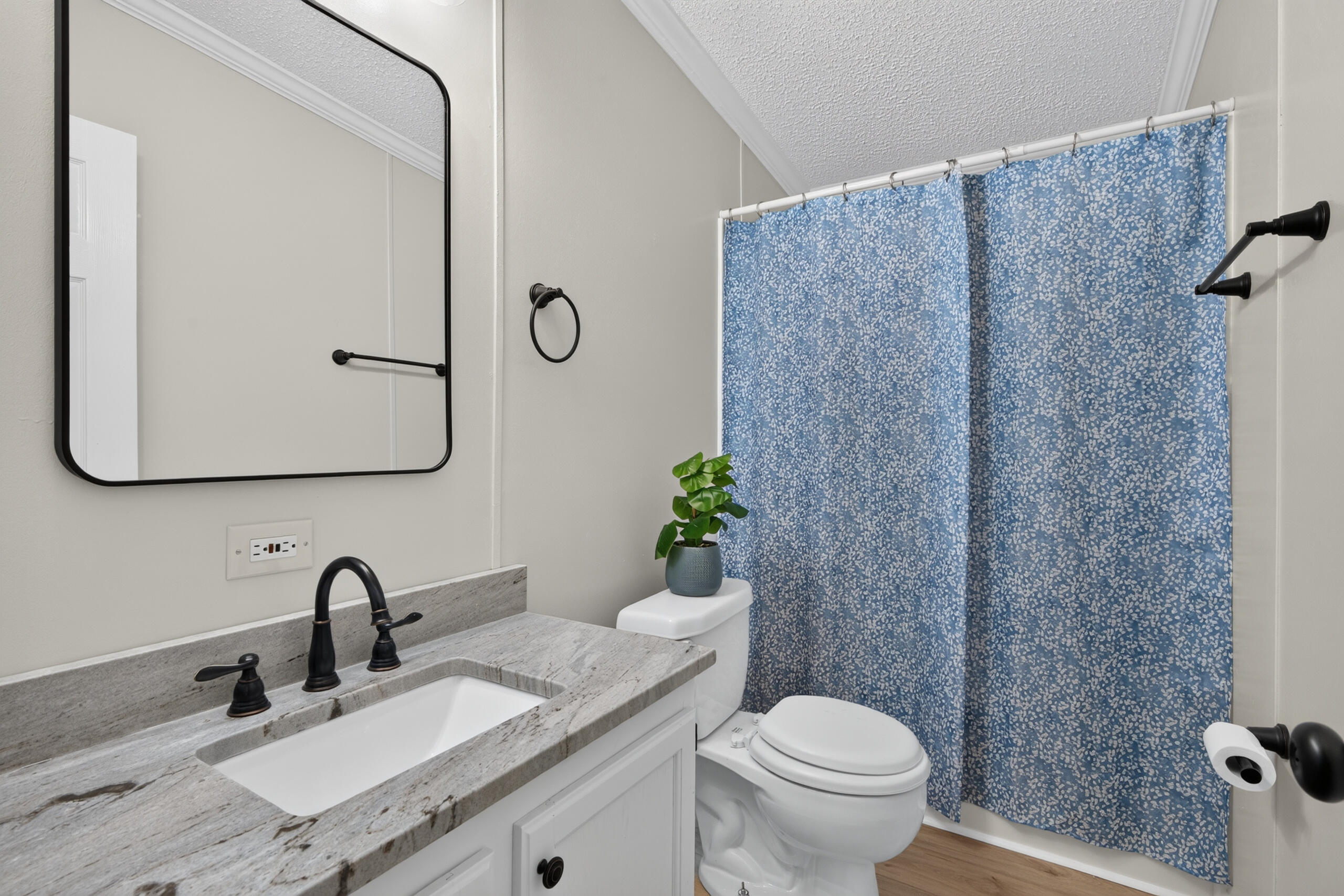 2870 Minors Br Road Property Photo 32