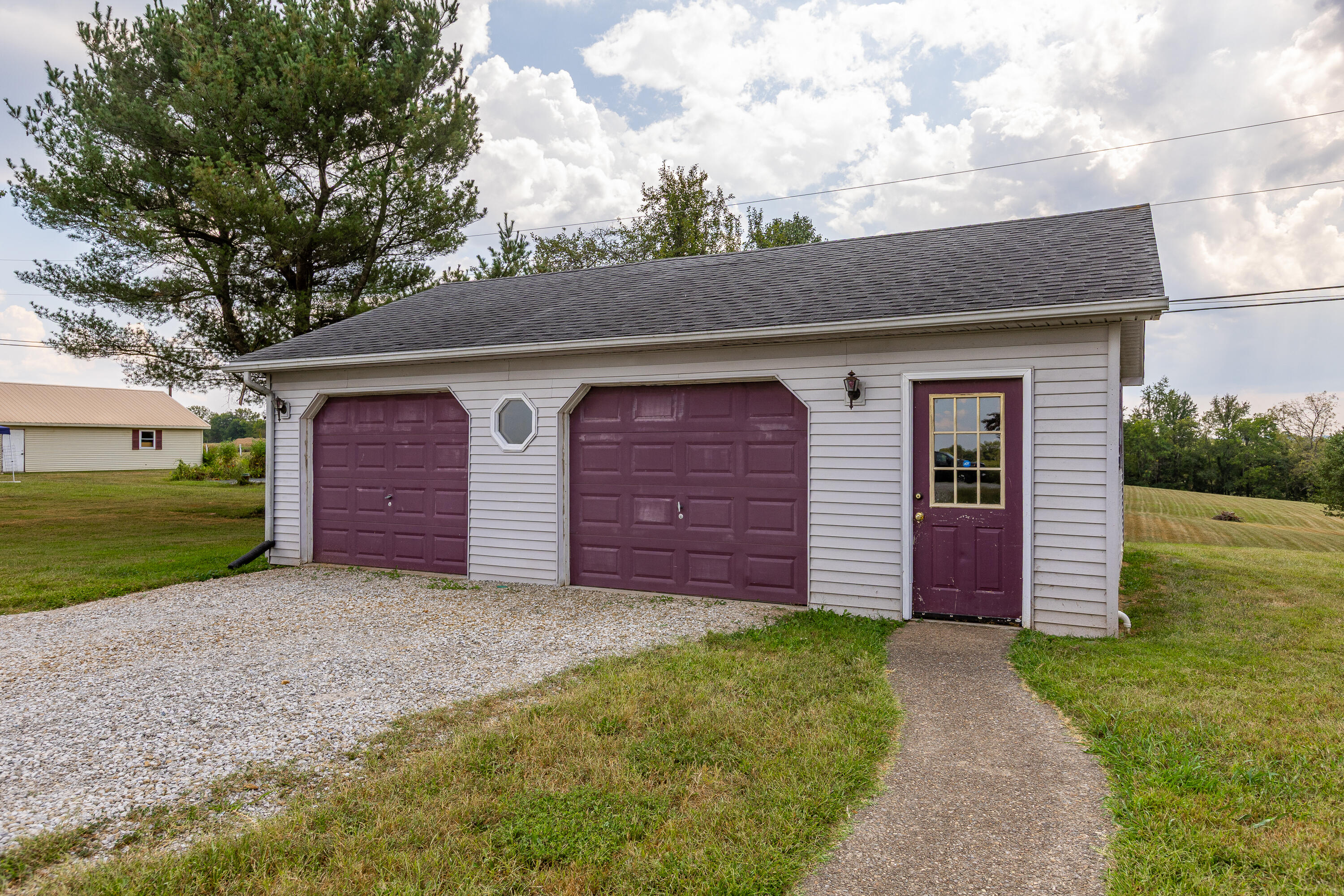 55 Windy Lane Property Photo 9