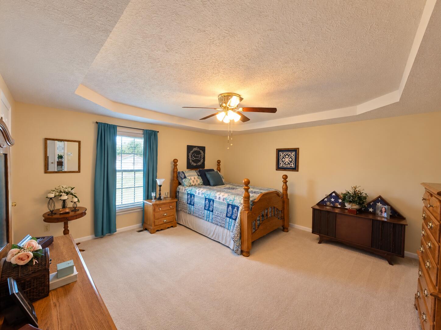 409 Summer Hill Drive Property Photo 10
