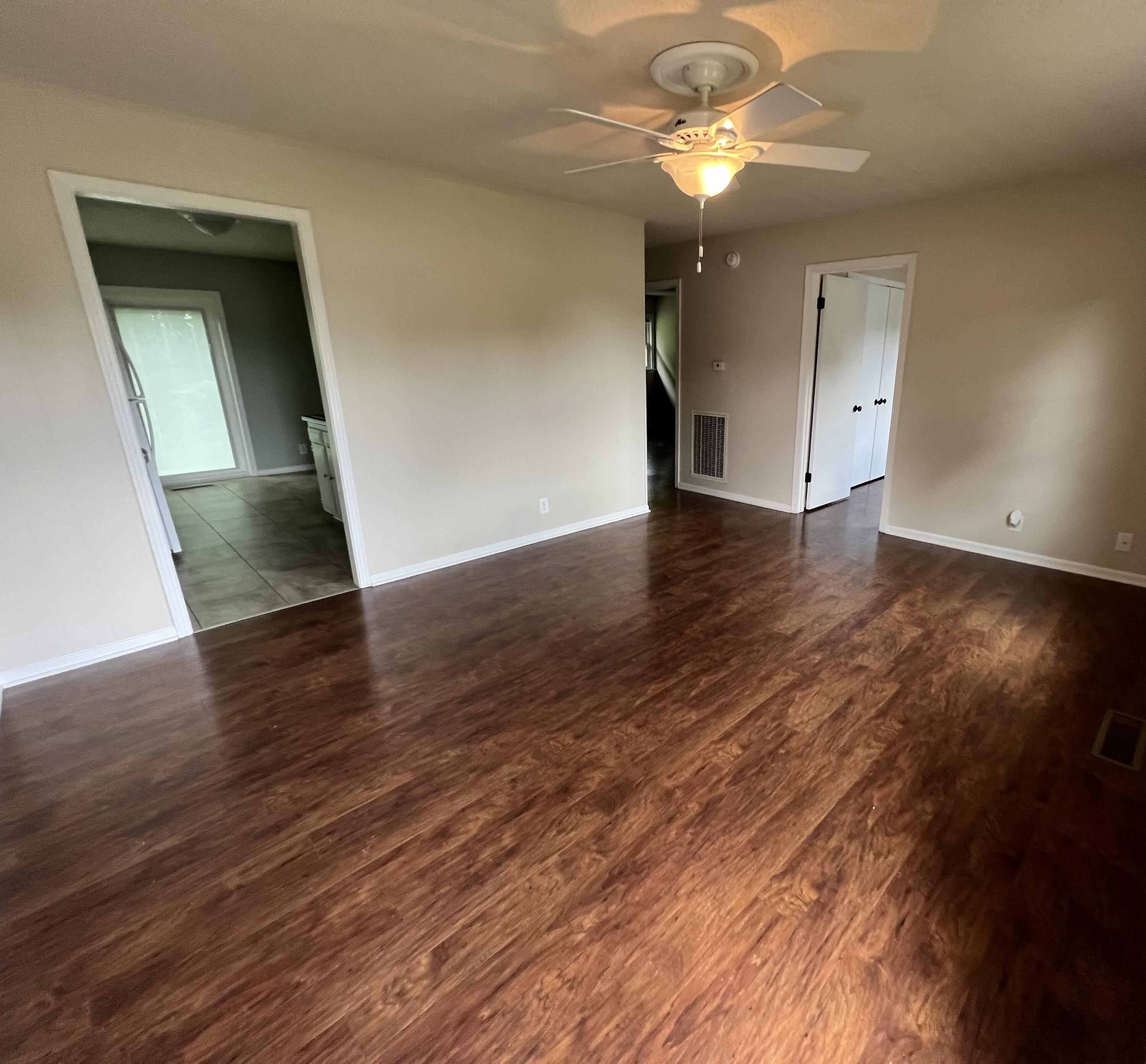 1304 1306 Diuguid Drive Property Photo 3