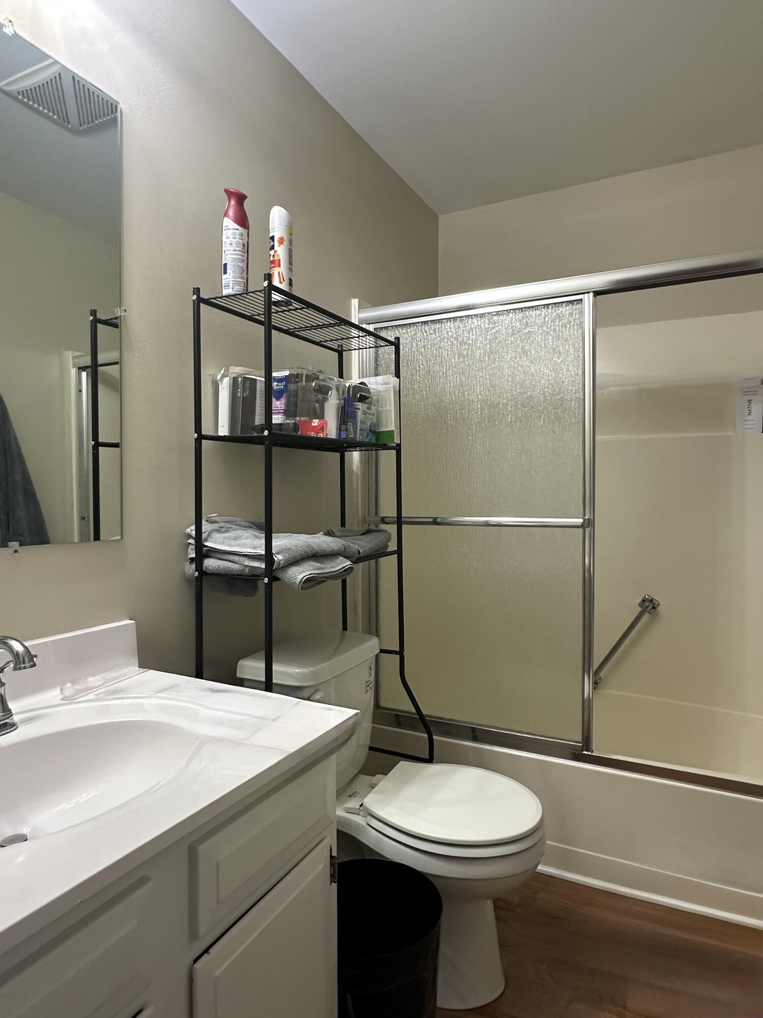1308 / 1310 Diuguid Drive Property Photo 11
